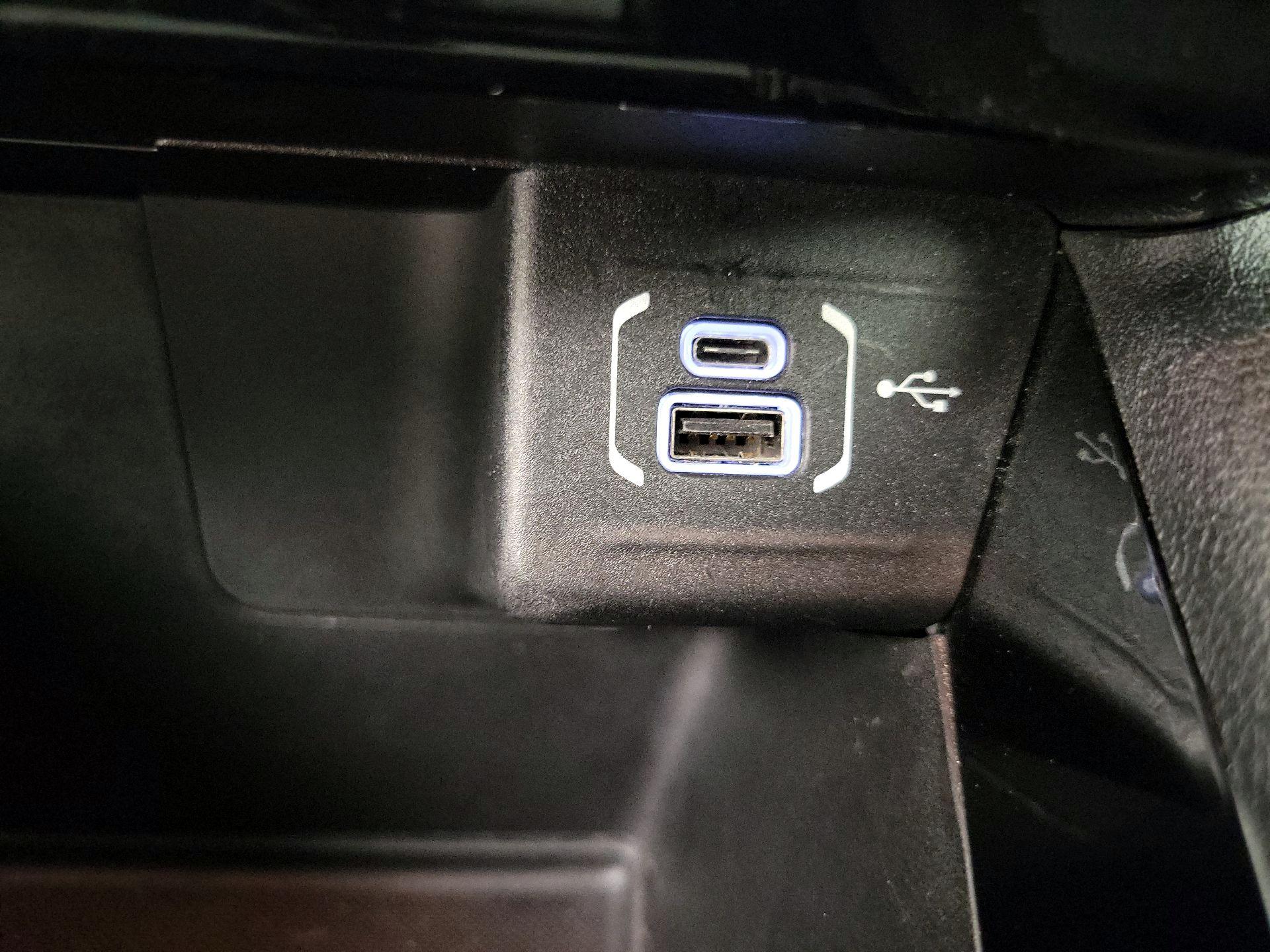 Thumbnail: 2022 Jeep Compass - 19