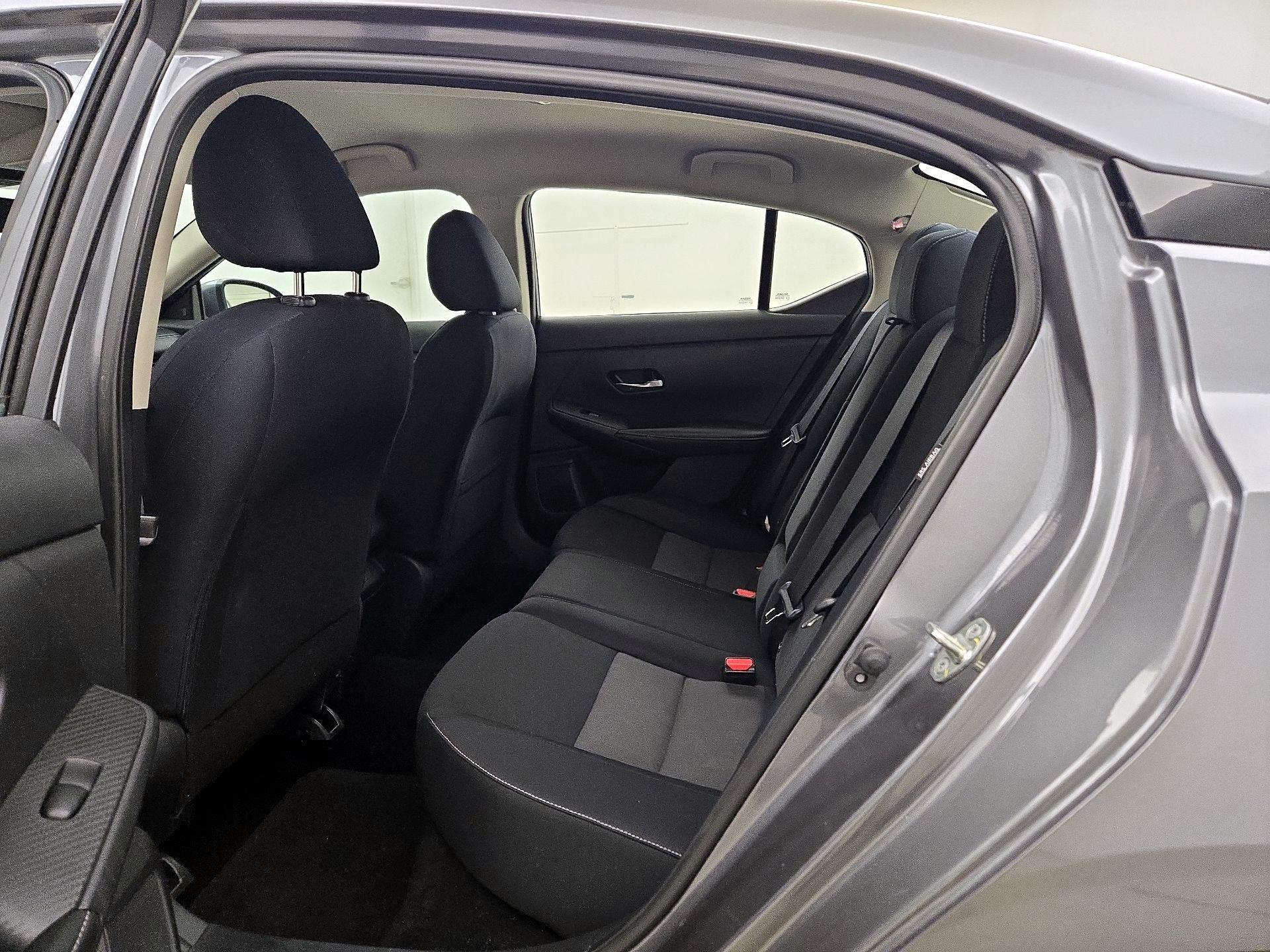 Thumbnail: 2020 Nissan Sentra - 19