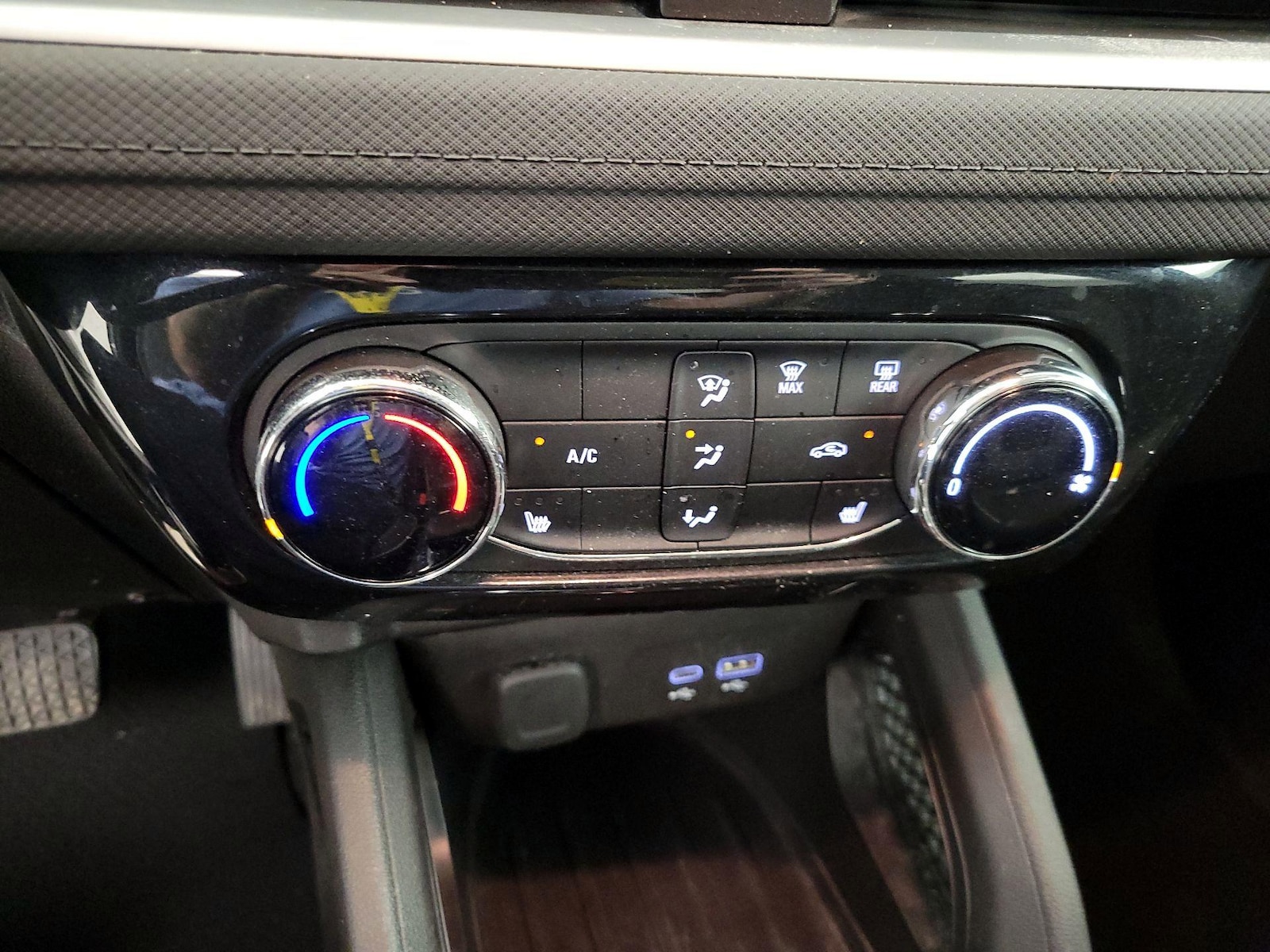 2024 Chevrolet TrailBlazer LT - Photo 17