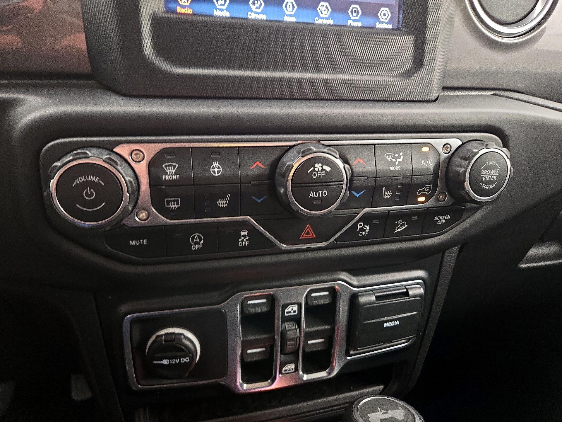 Thumbnail: 2021 Jeep Wrangler - 16