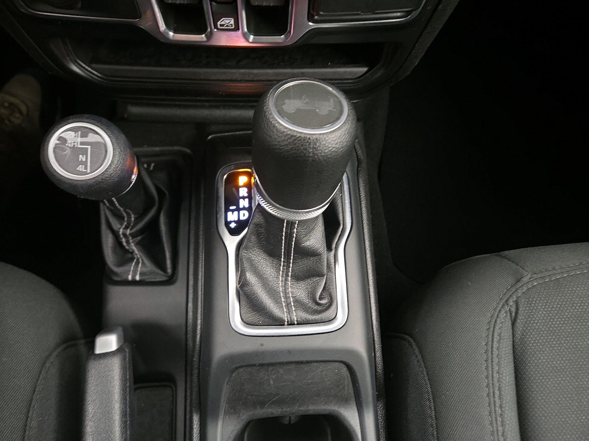 Thumbnail: 2021 Jeep Wrangler - 17
