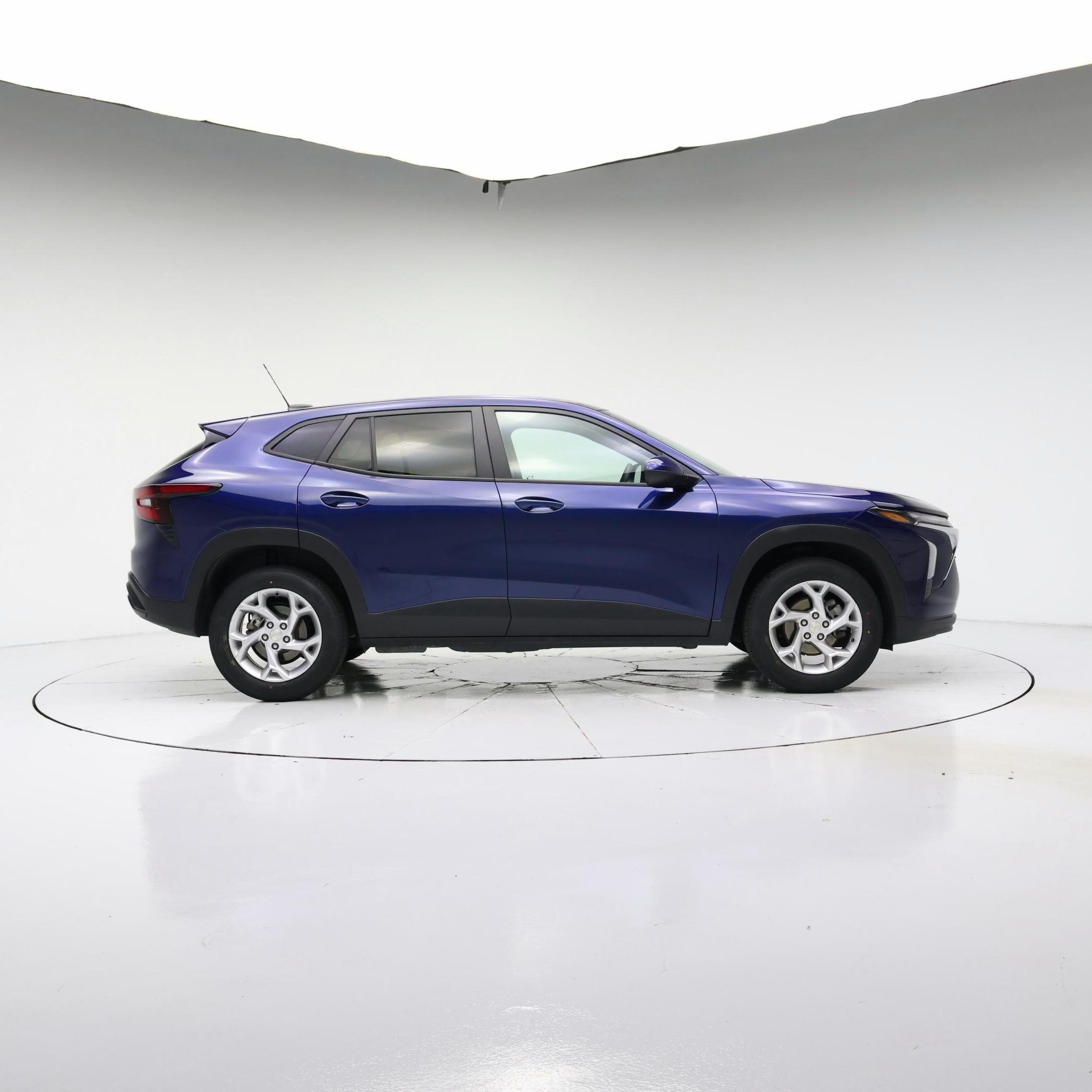 Thumbnail: 2024 Chevrolet Trax - 7