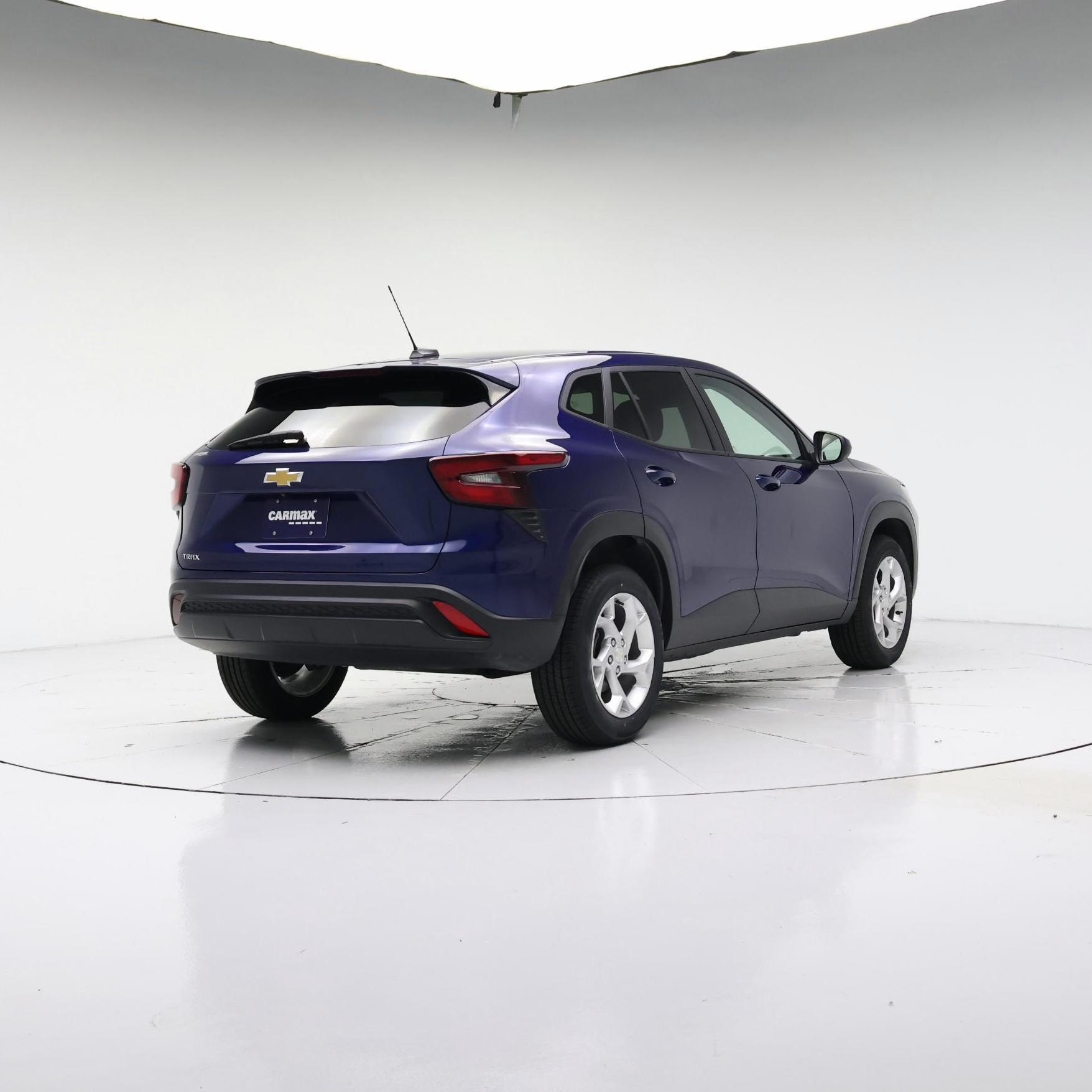 Thumbnail: 2024 Chevrolet Trax - 8