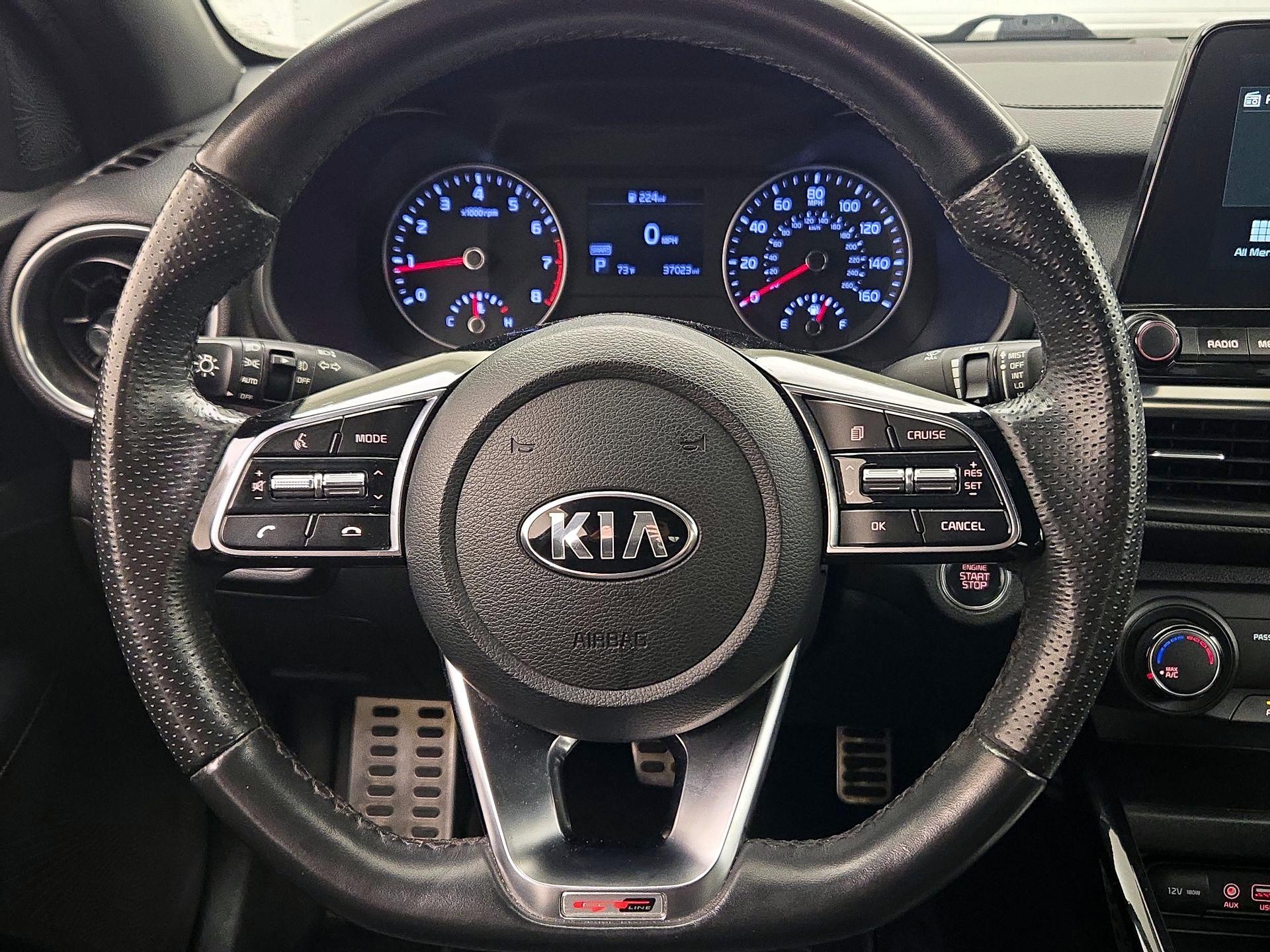 Thumbnail: 2021 Kia Forte - 10