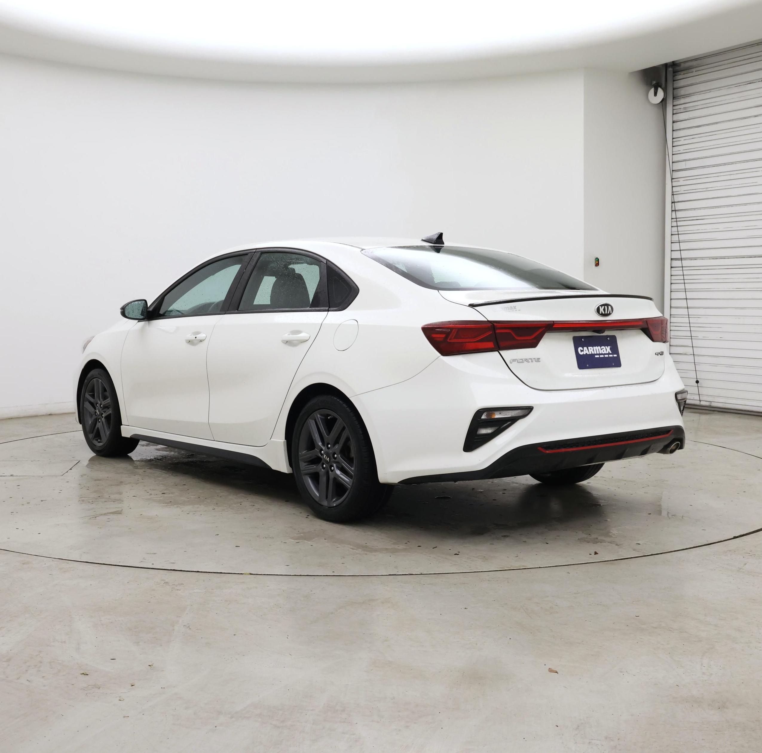 Thumbnail: 2021 Kia Forte - 2