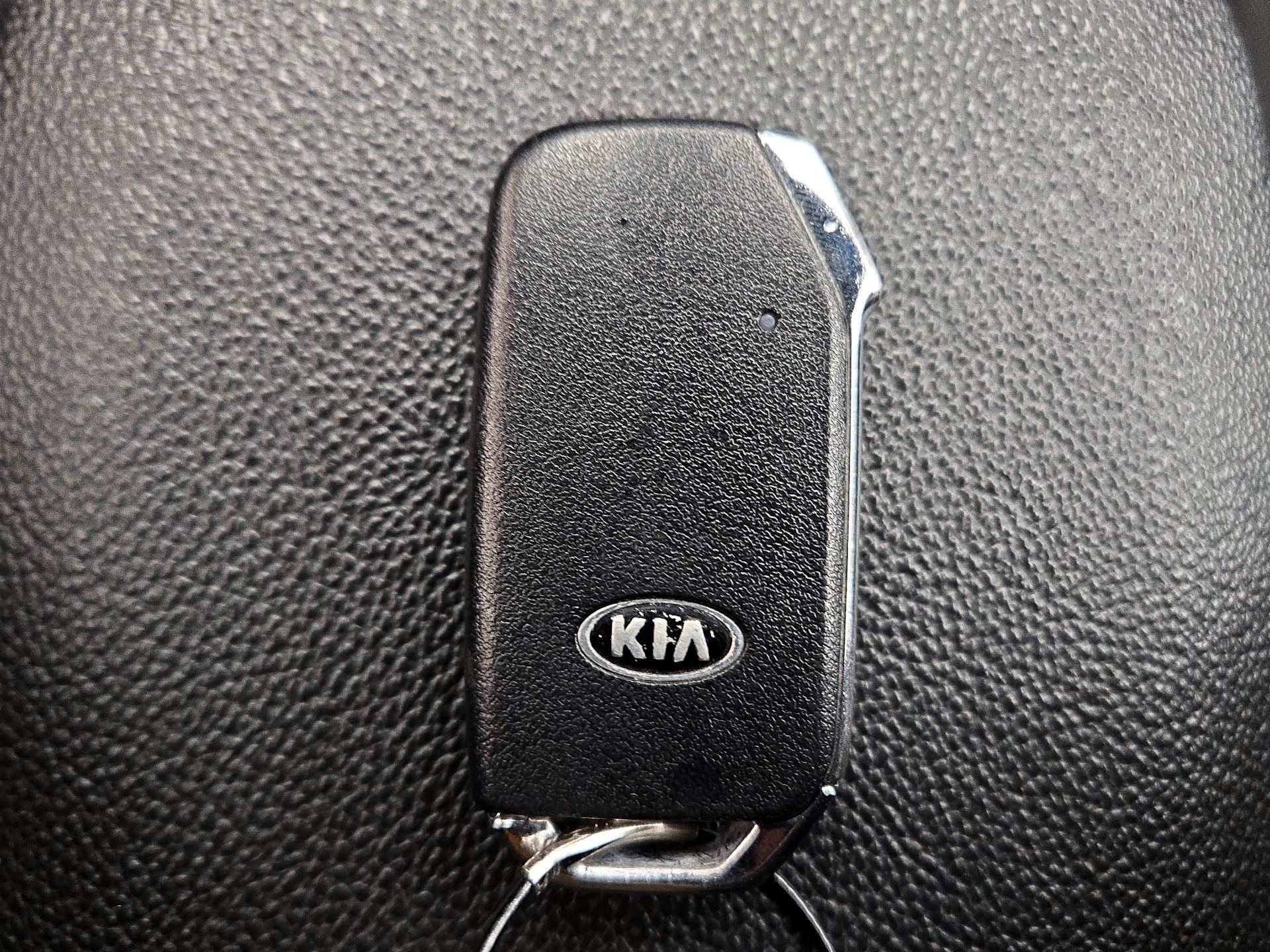 Thumbnail: 2021 Kia Forte - 19