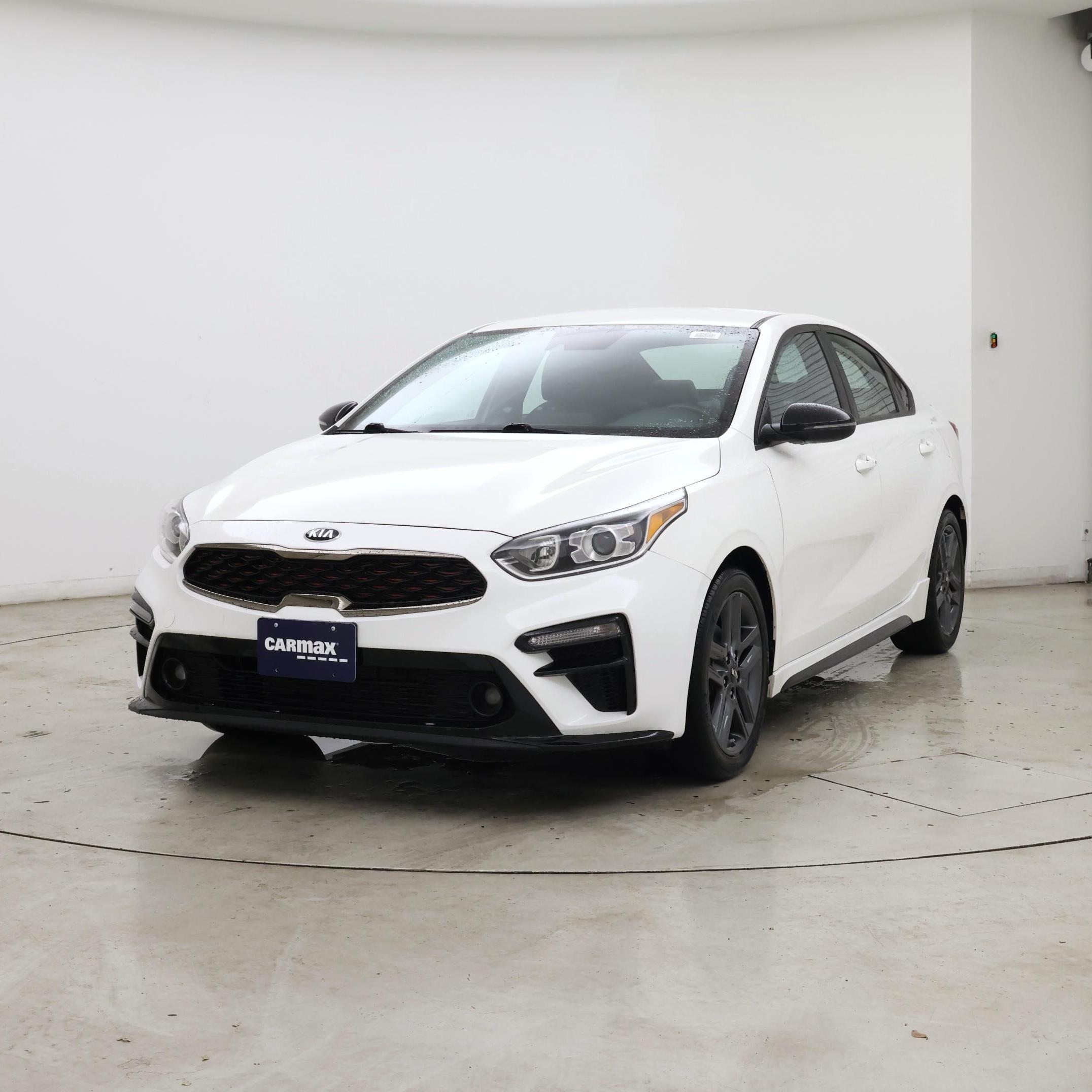 Thumbnail: 2021 Kia Forte - 4