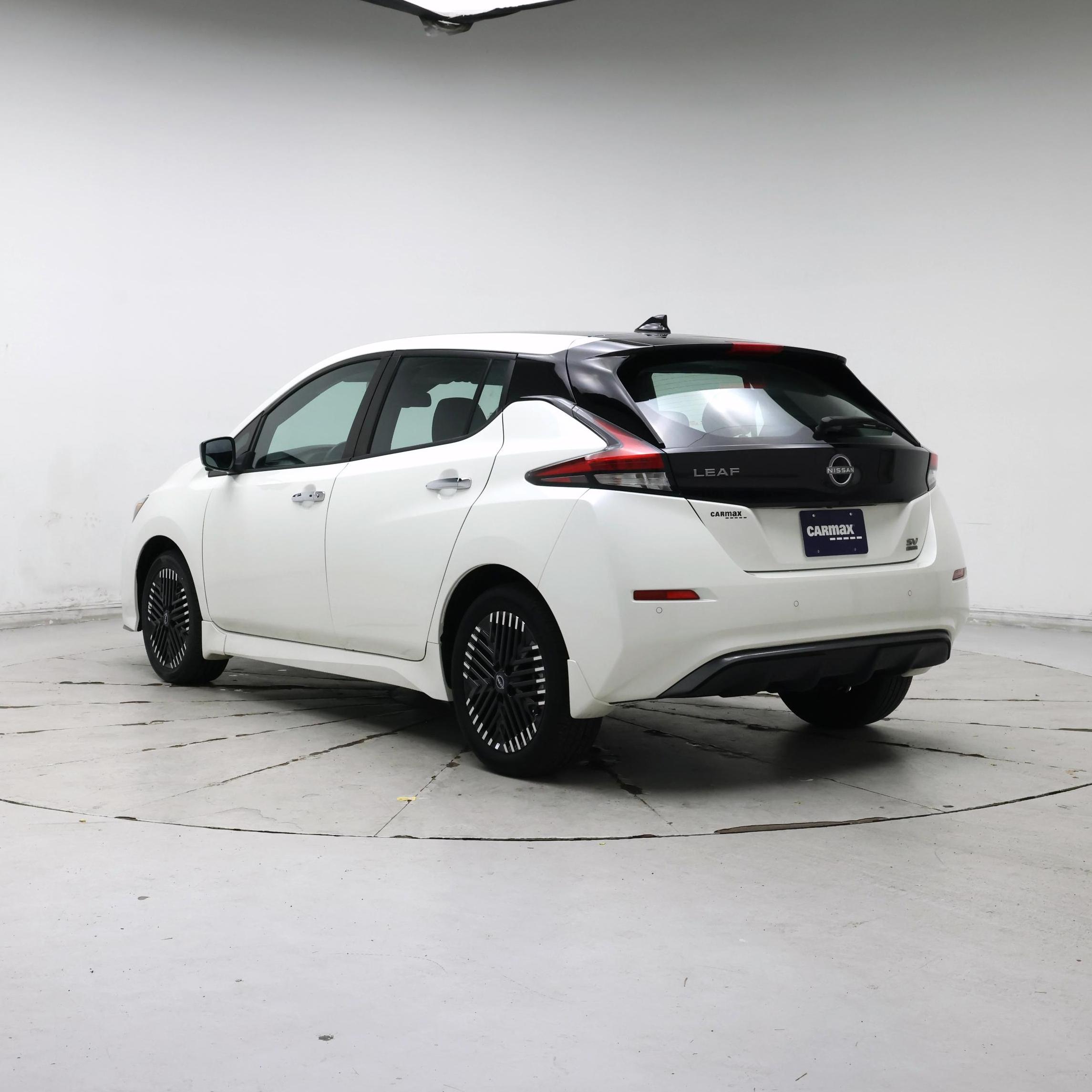 Thumbnail: 2024 Nissan Leaf - 2
