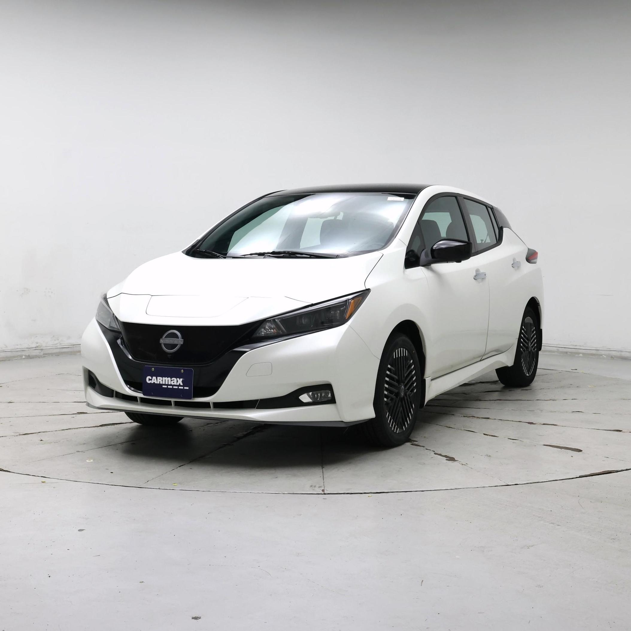 Thumbnail: 2024 Nissan Leaf - 4