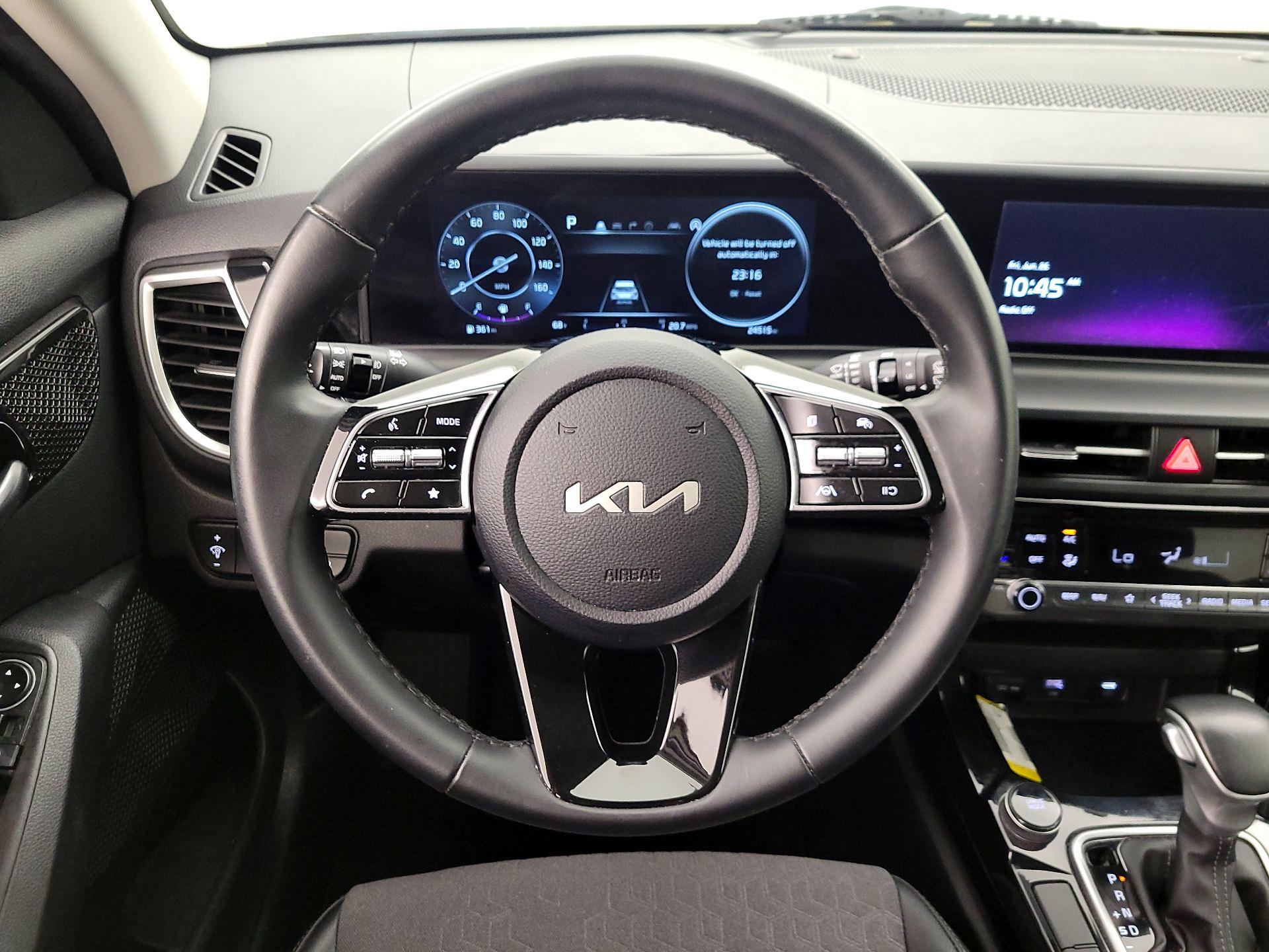 Thumbnail: 2024 Kia Seltos - 10