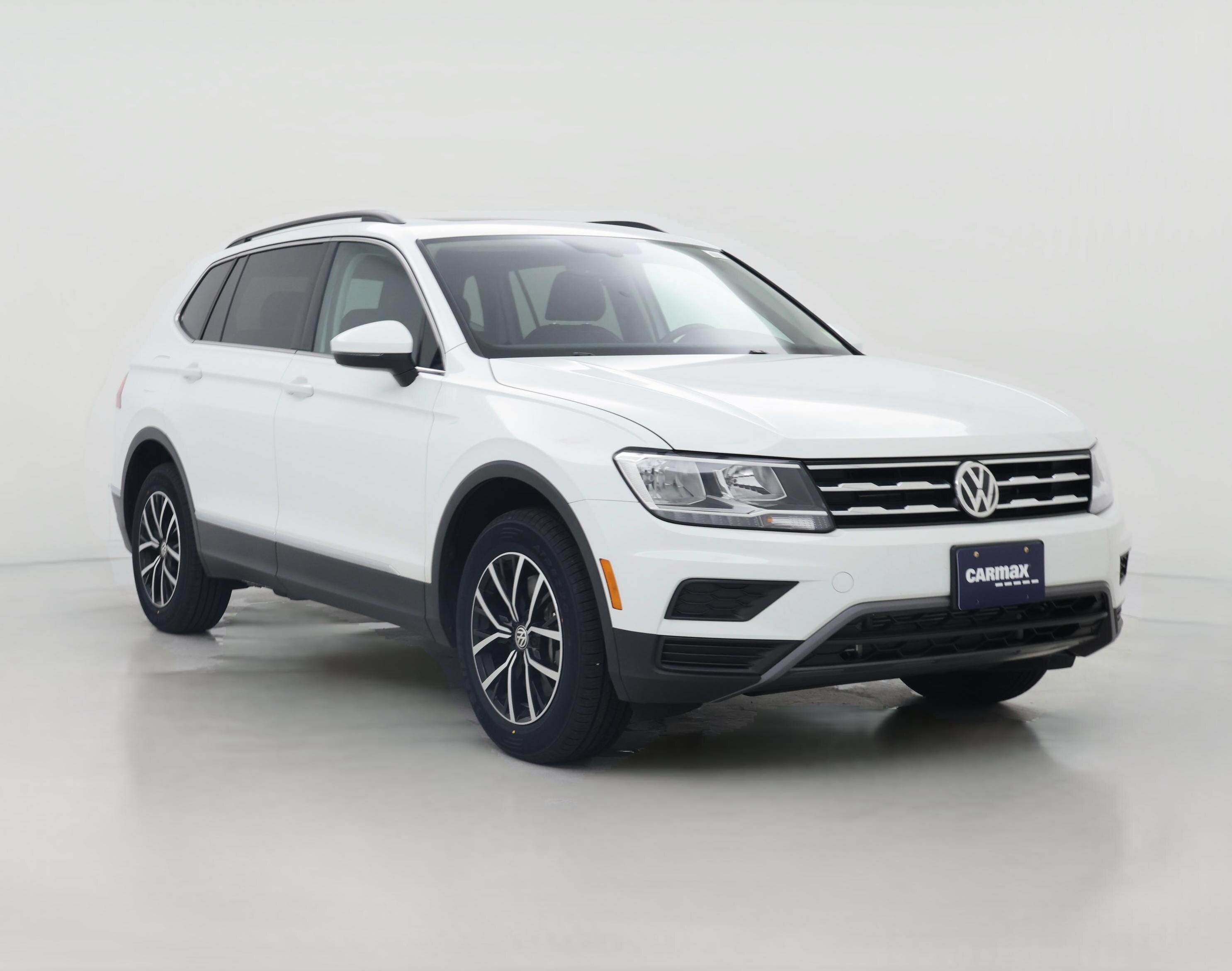 Thumbnail: 2021 Volkswagen Tiguan - 1