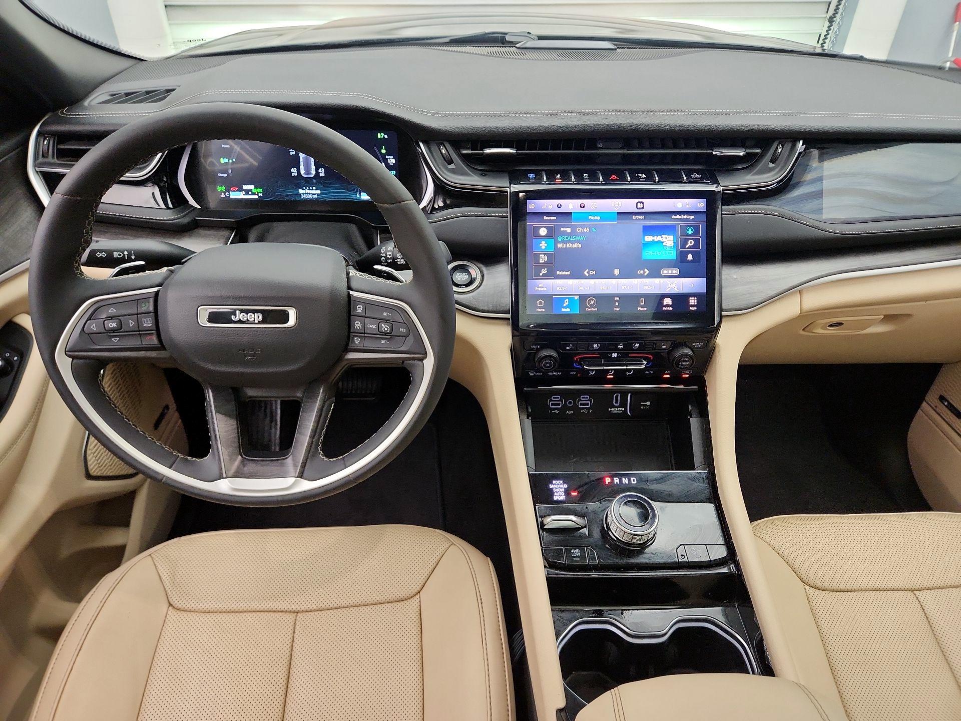 Thumbnail: 2023 Jeep Grand Cherokee - 9