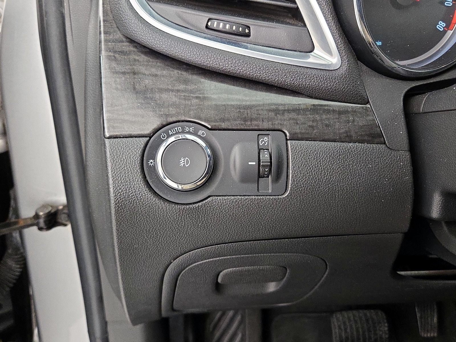 2016 Buick Encore Sport Touring - Photo 14