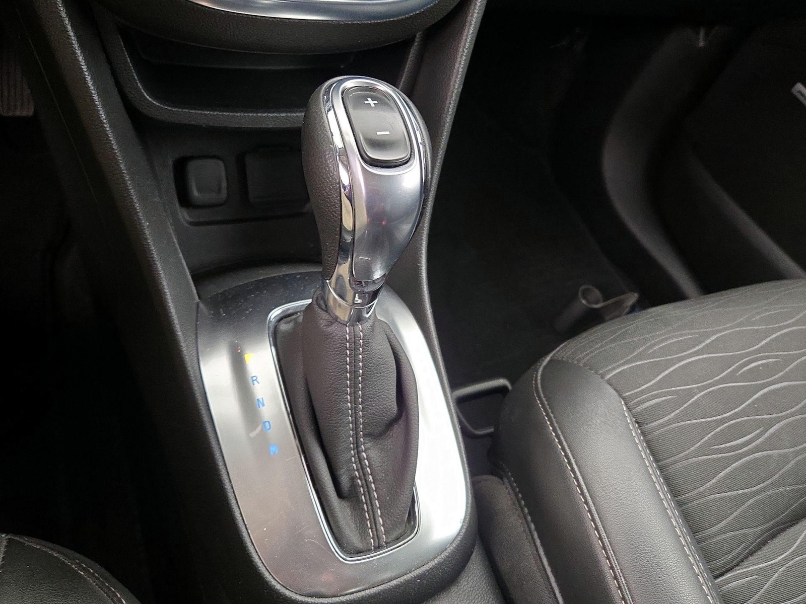 2016 Buick Encore Sport Touring - Photo 19