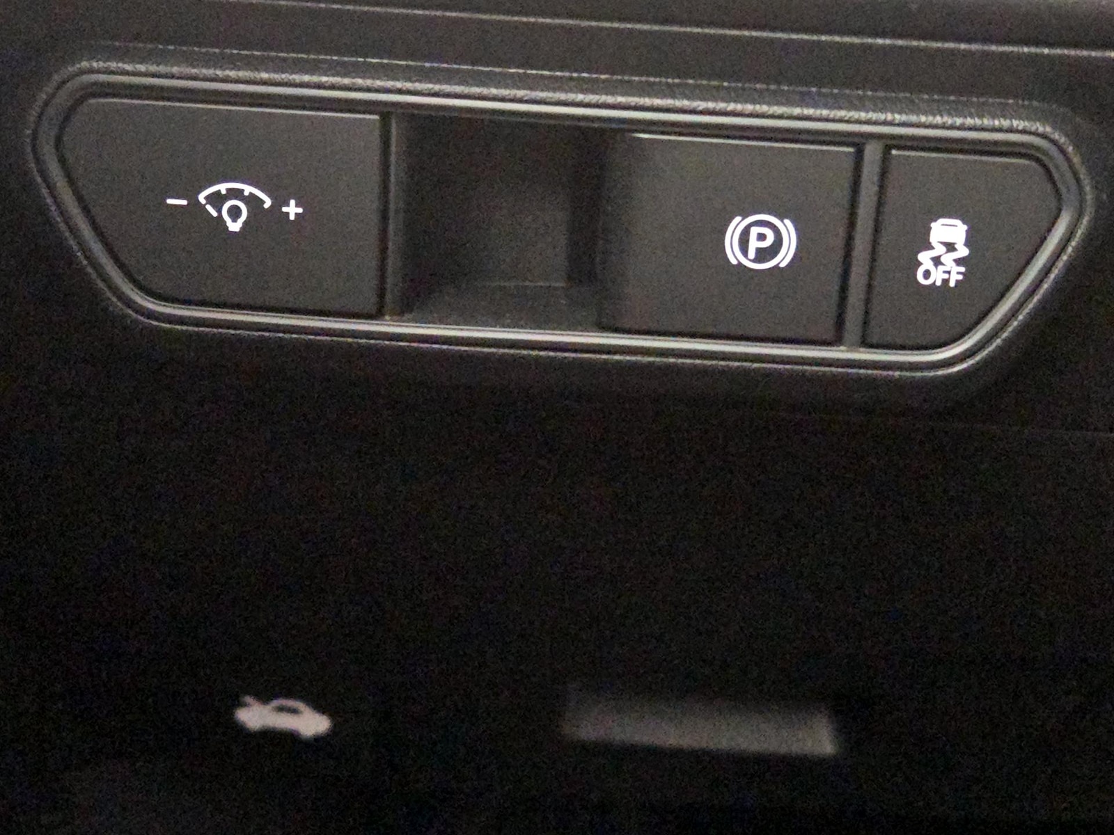 2025 Kia K4 GT-Line - Photo 14
