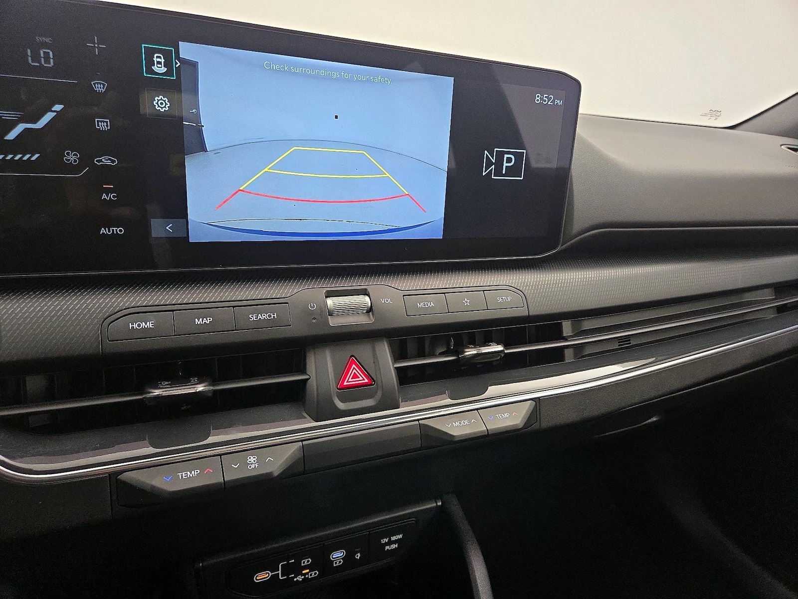 2025 Kia K4 GT-Line - Photo 16