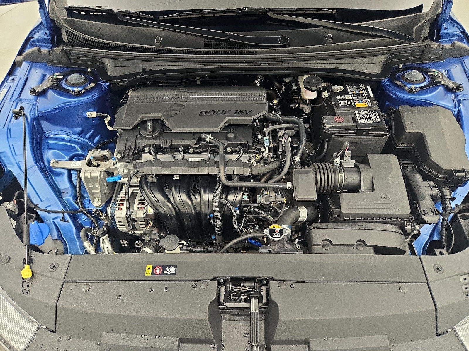 2025 Kia K4 GT-Line - Photo 24