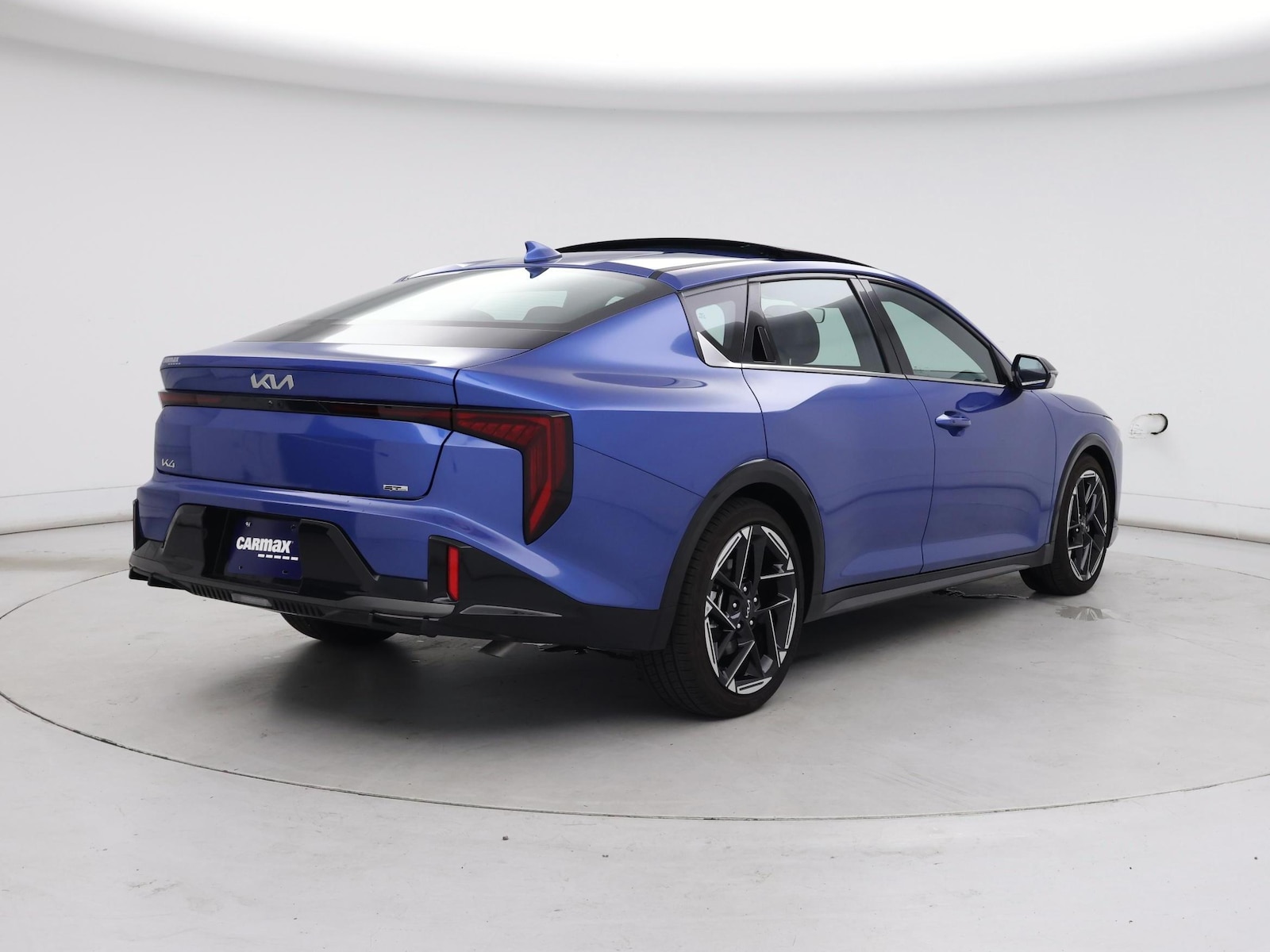 2025 Kia K4 GT-Line - Photo 9