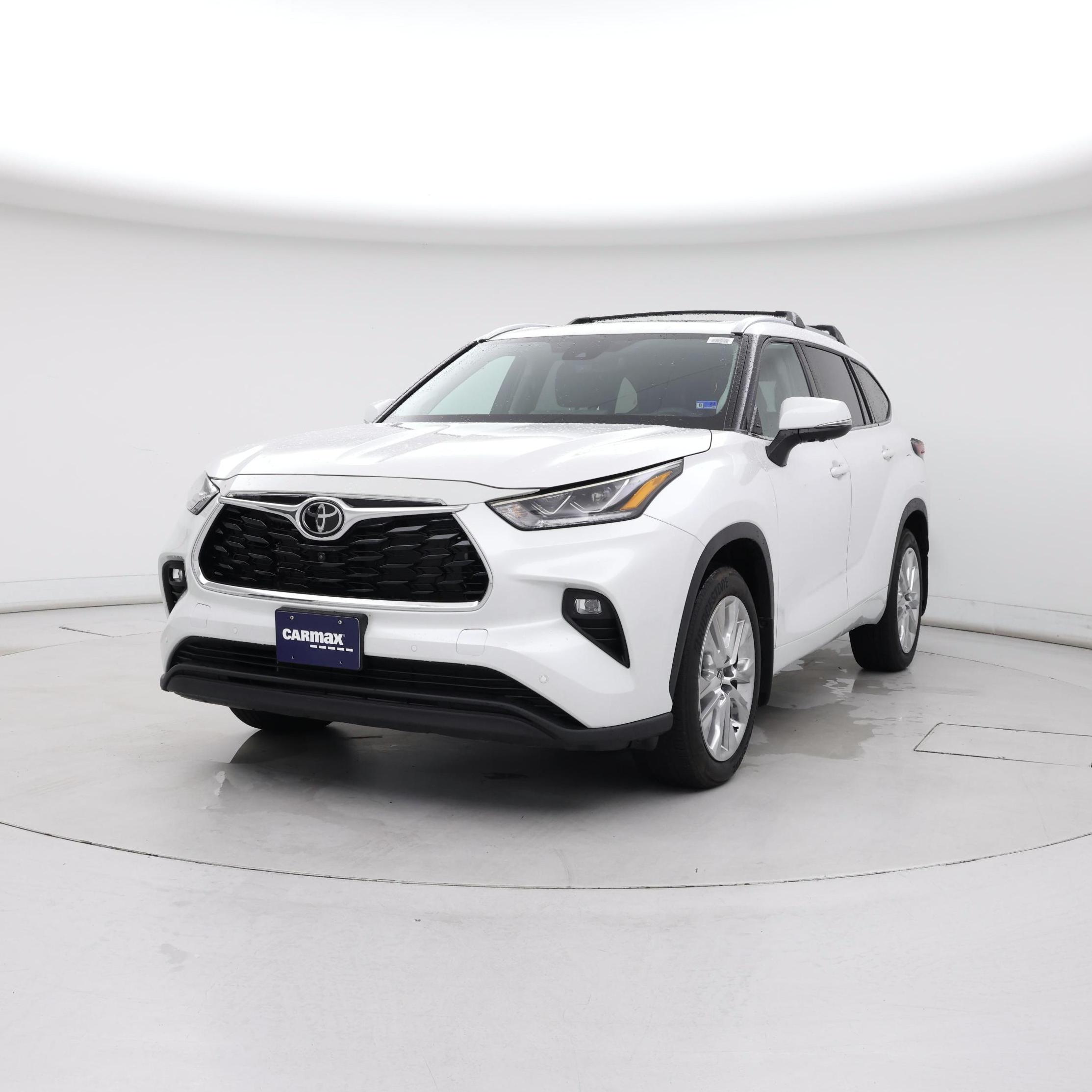 Thumbnail: 2025 Toyota Highlander - 4