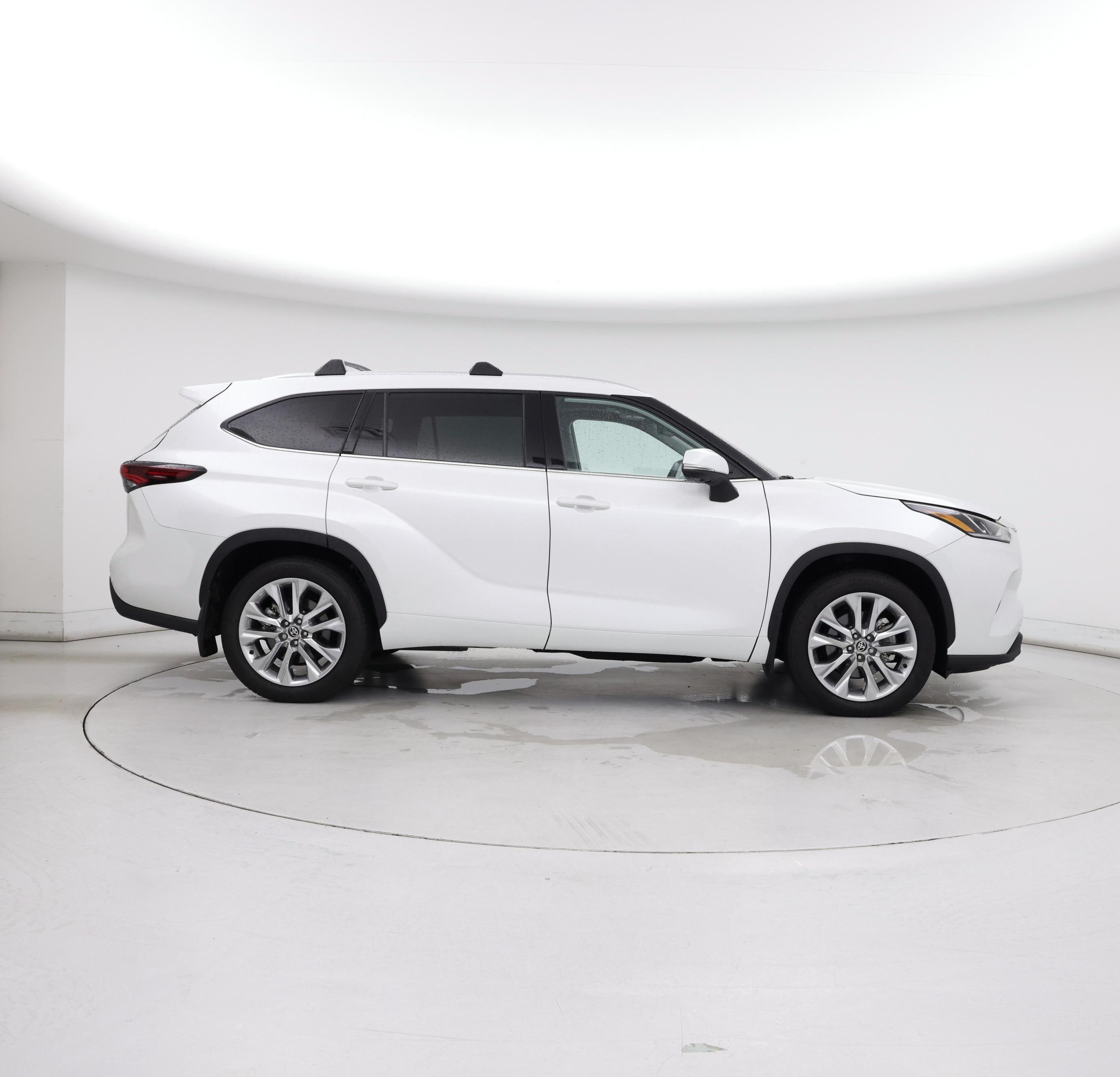 Thumbnail: 2025 Toyota Highlander - 7