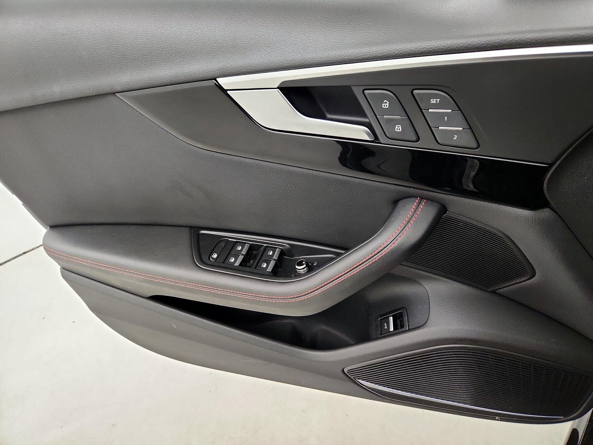 Thumbnail: 2018 Audi A4 - 12