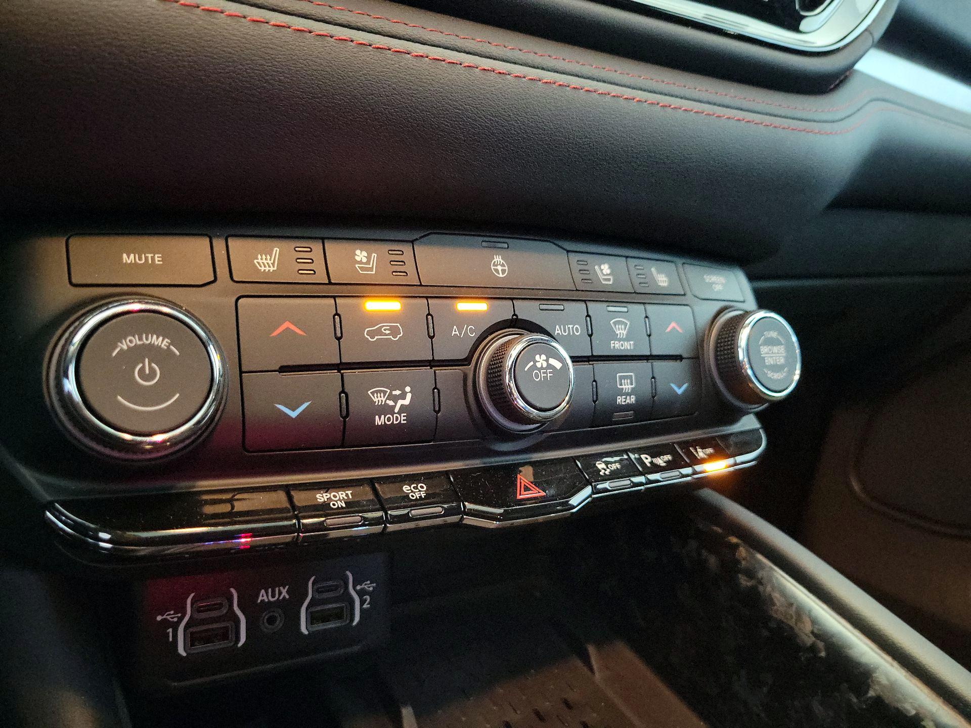 Thumbnail: 2026 Dodge Durango - 17