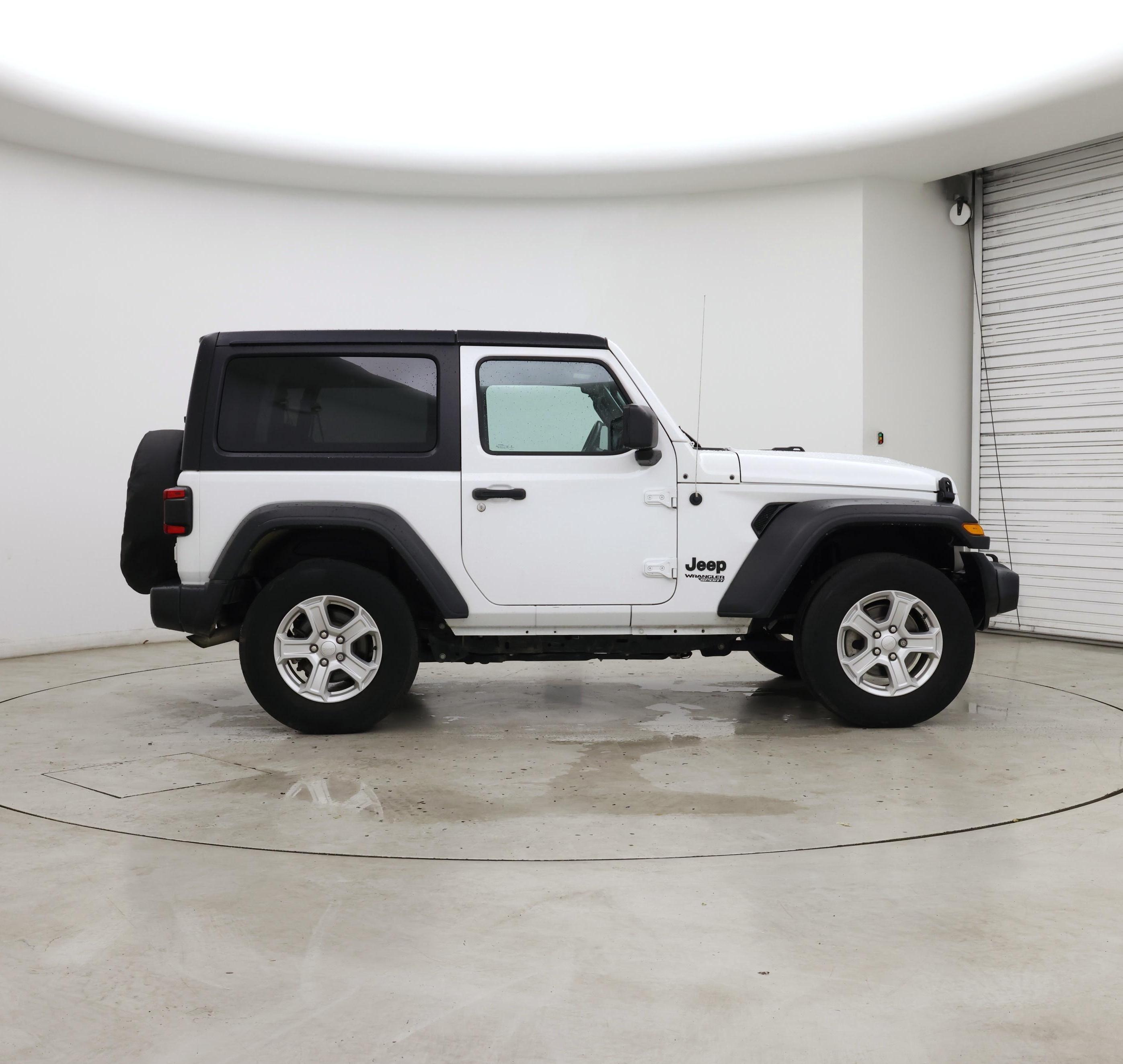 Thumbnail: 2021 Jeep Wrangler - 7