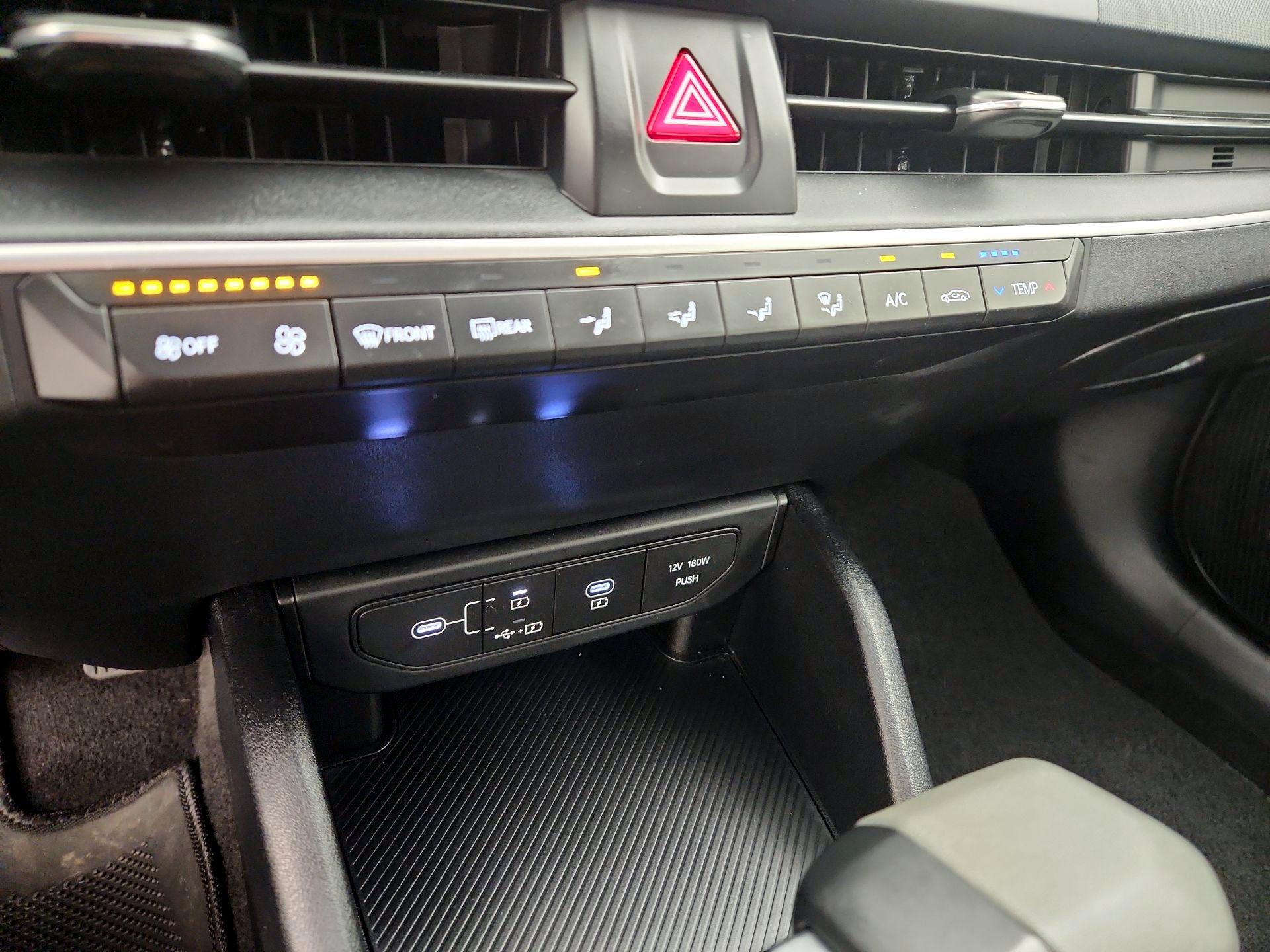 Thumbnail: 2025 Kia K4 - 16