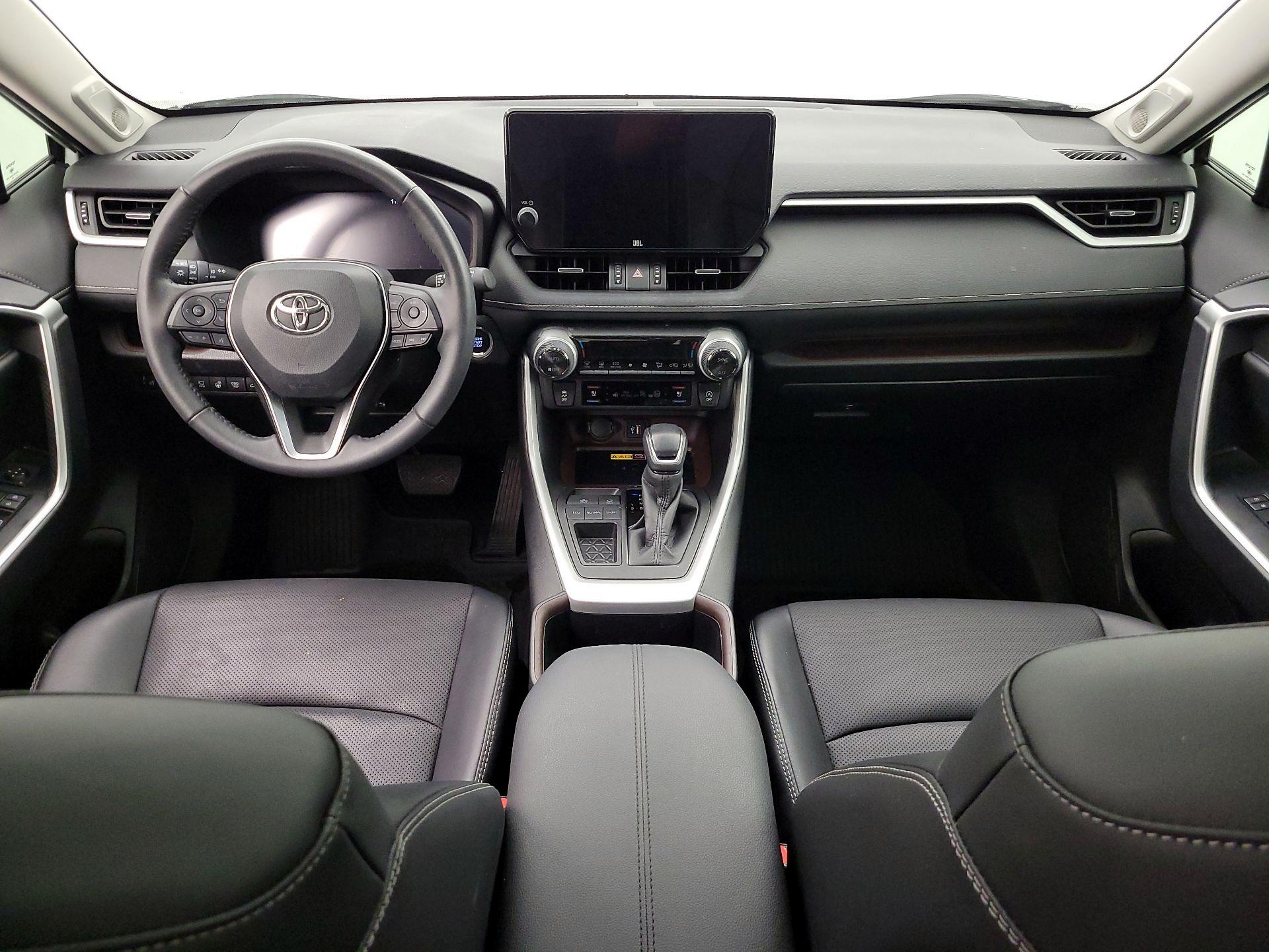 Thumbnail: 2025 Toyota RAV4 - 9