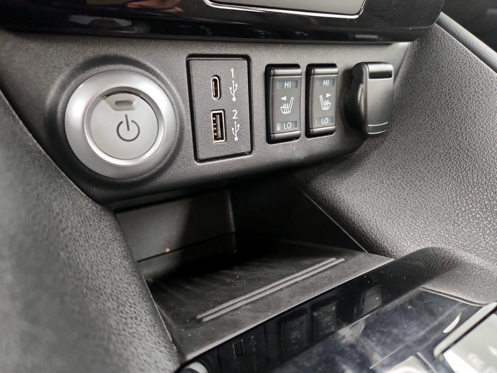 Thumbnail: 2024 Nissan Leaf - 19