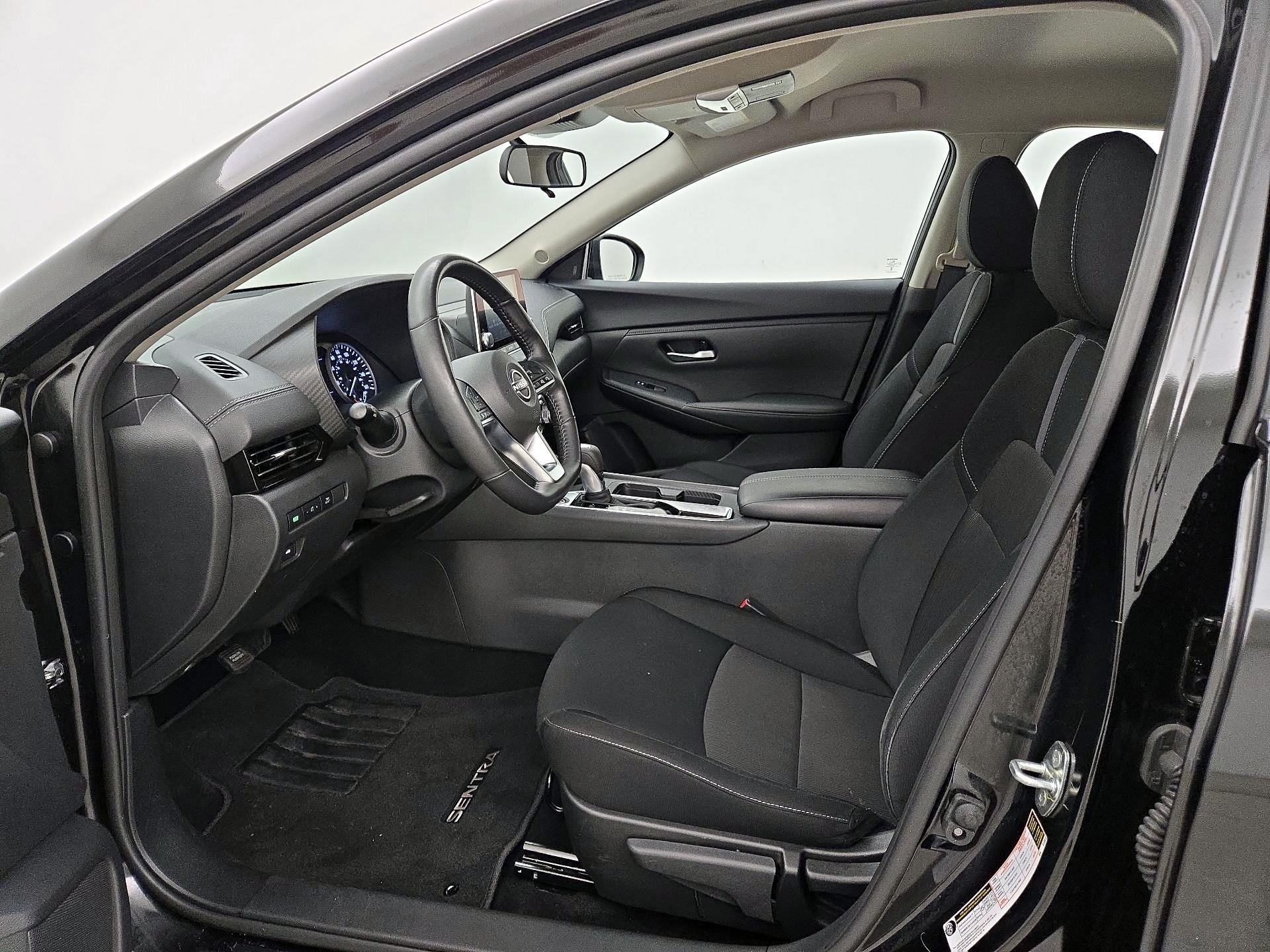 Thumbnail: 2025 Nissan Sentra - 11