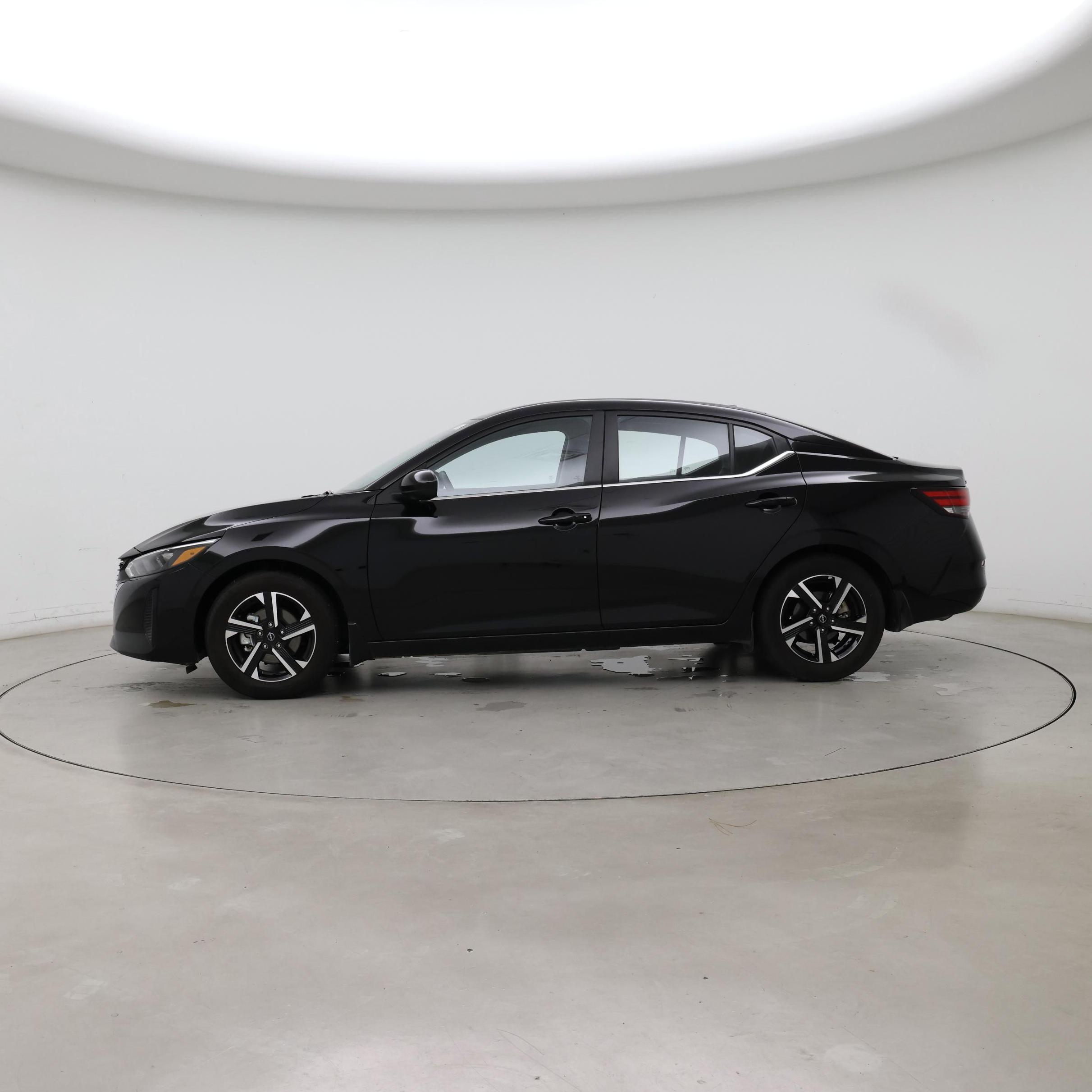 Thumbnail: 2025 Nissan Sentra - 3