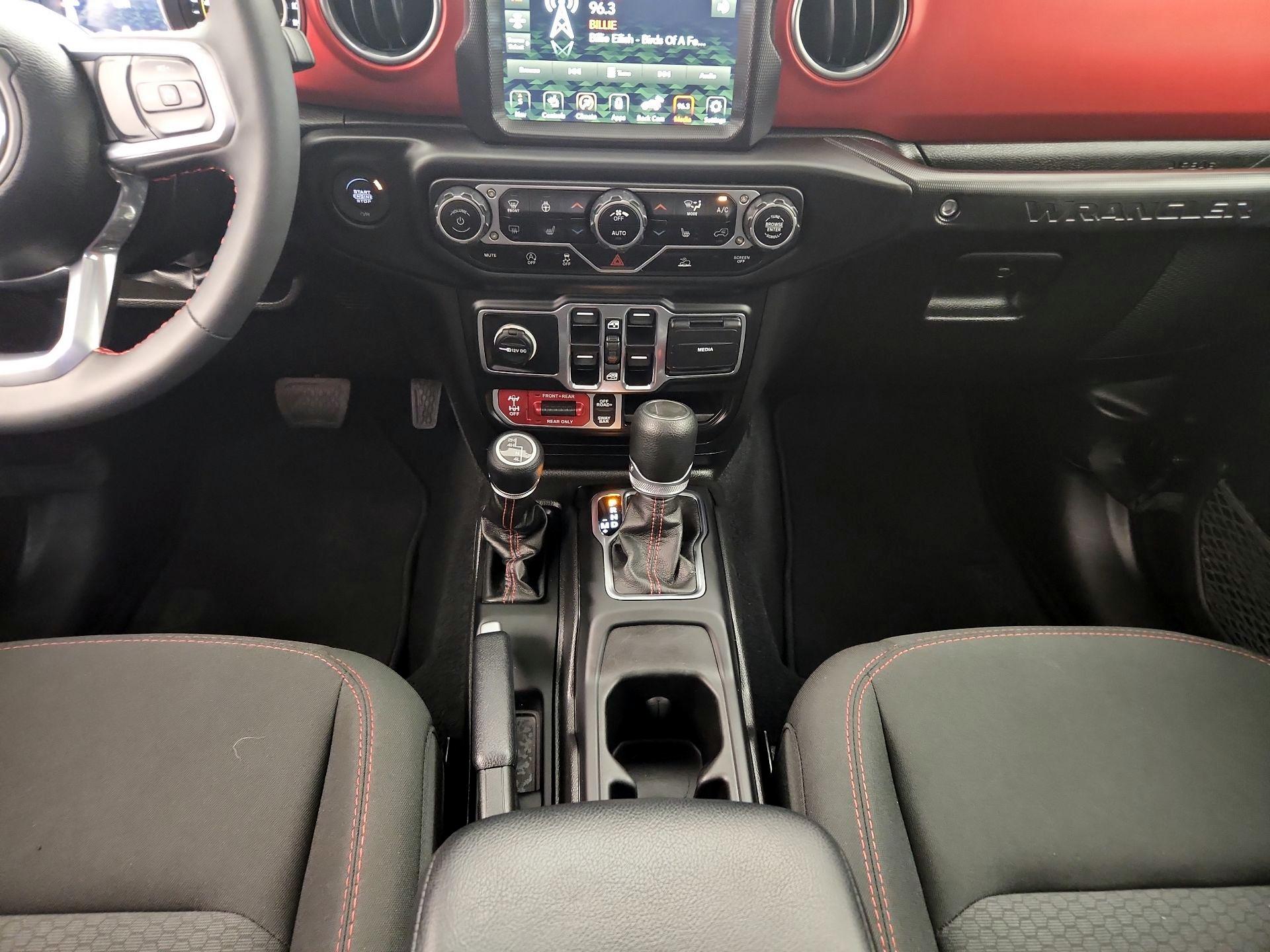 Thumbnail: 2023 Jeep Wrangler - 17
