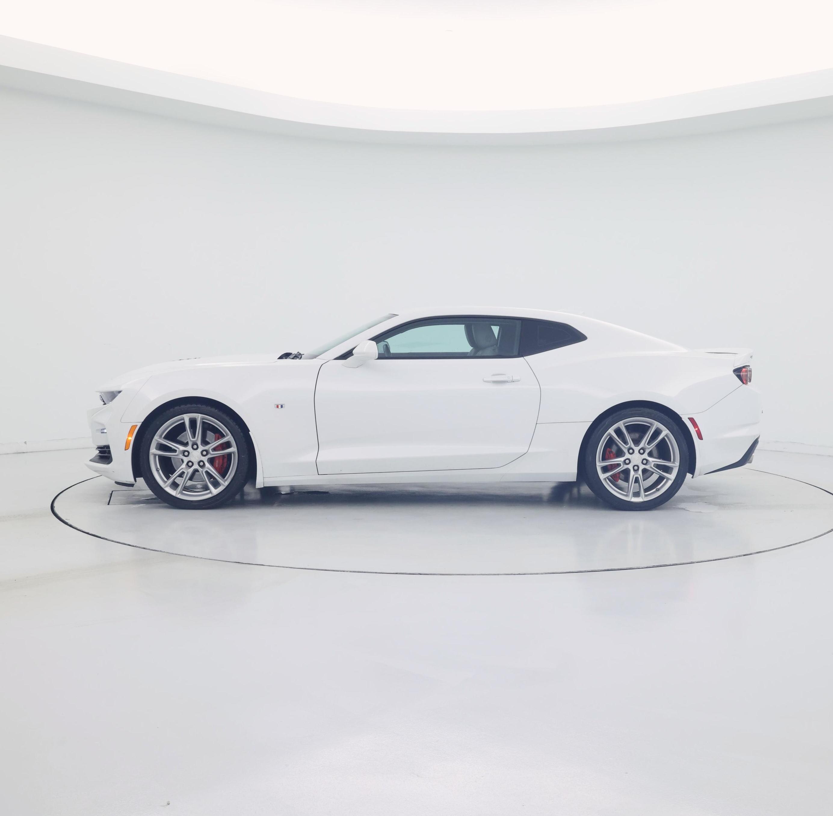 Thumbnail: 2022 Chevrolet Camaro - 3