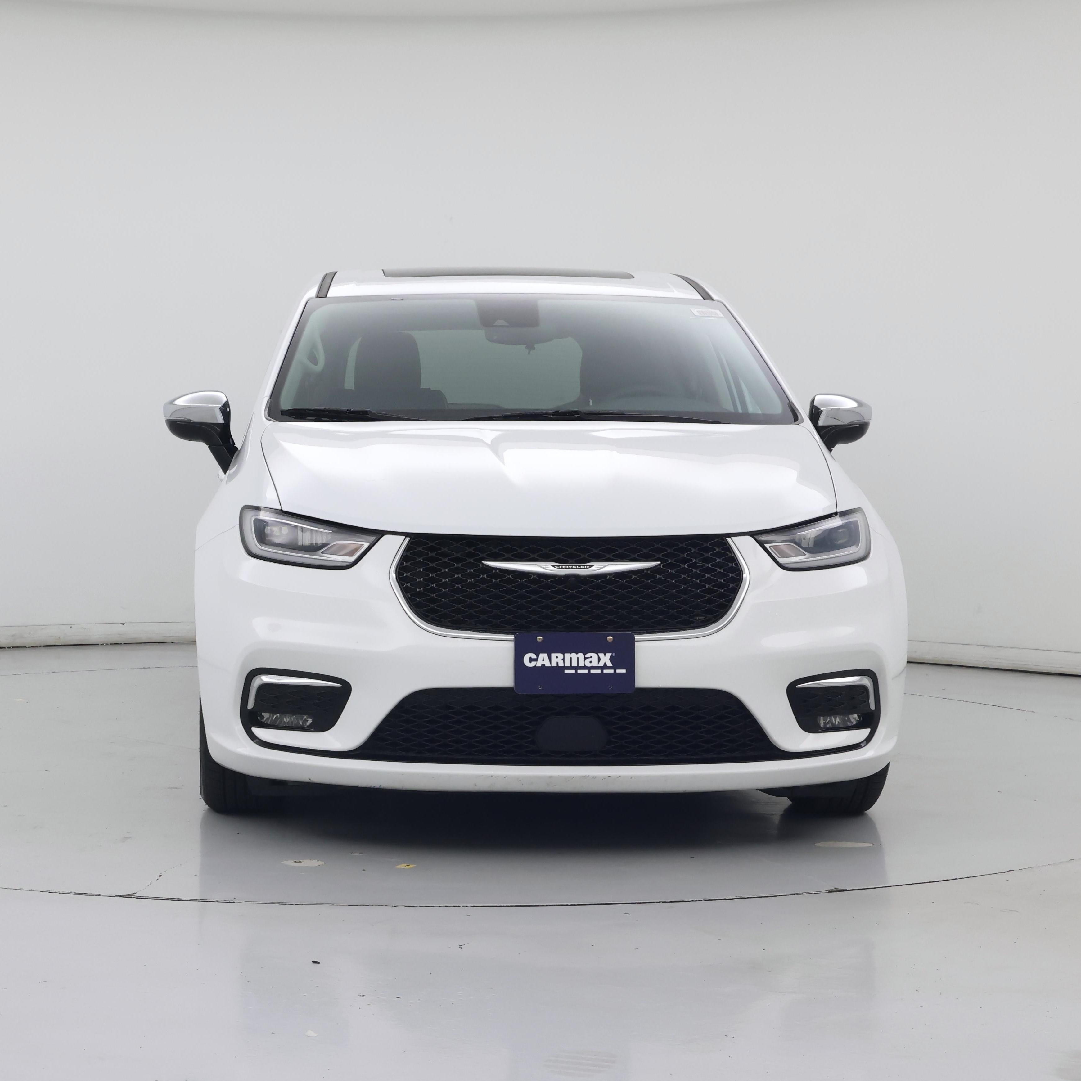 Thumbnail: 2023 Chrysler Pacifica - 5