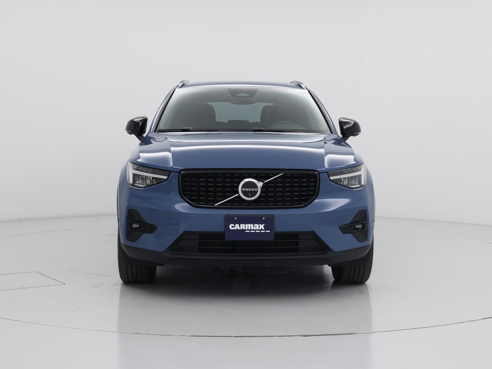 2025 Volvo XC40 Plus - Photo 6