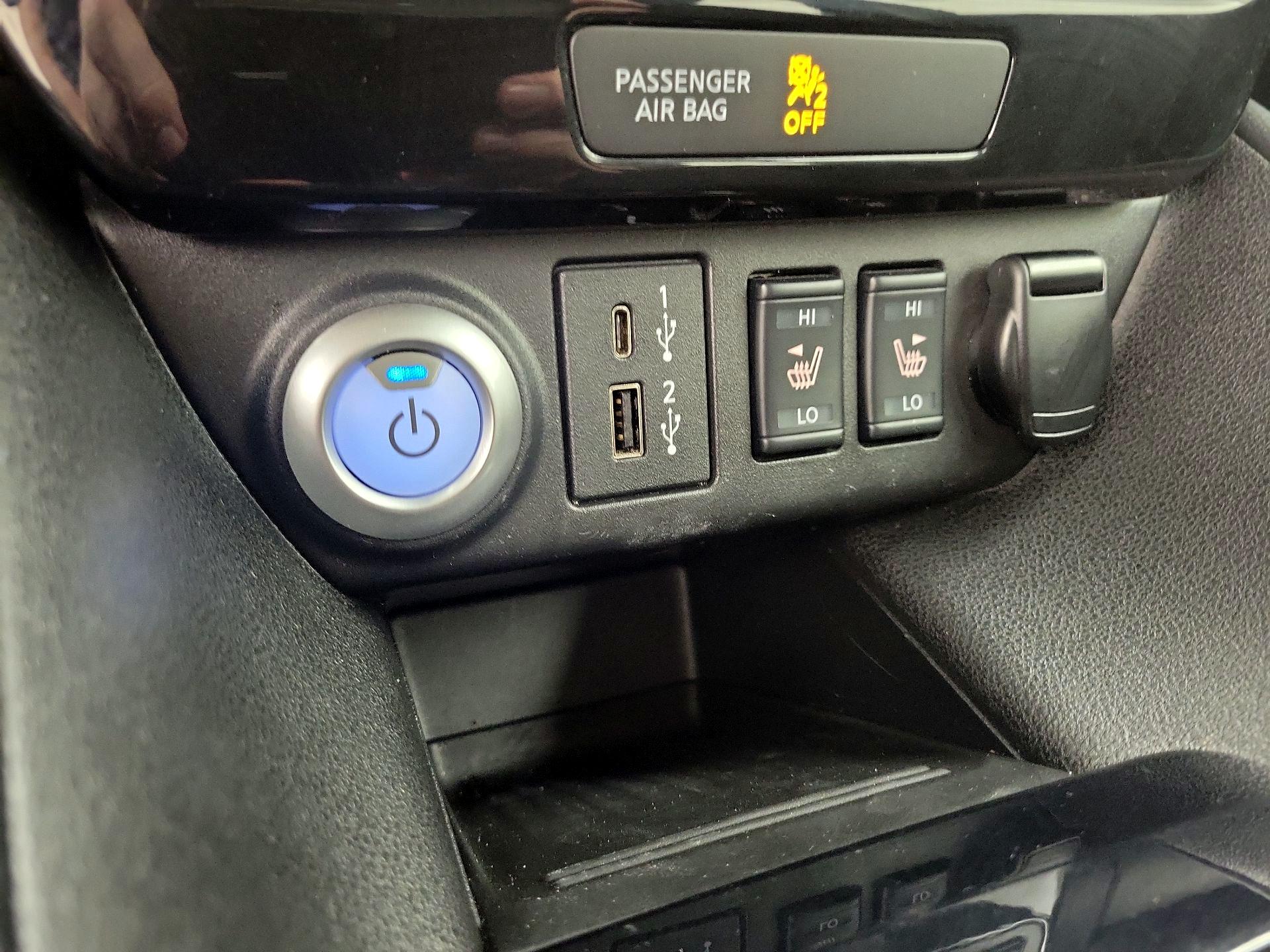 Thumbnail: 2024 Nissan Leaf - 19