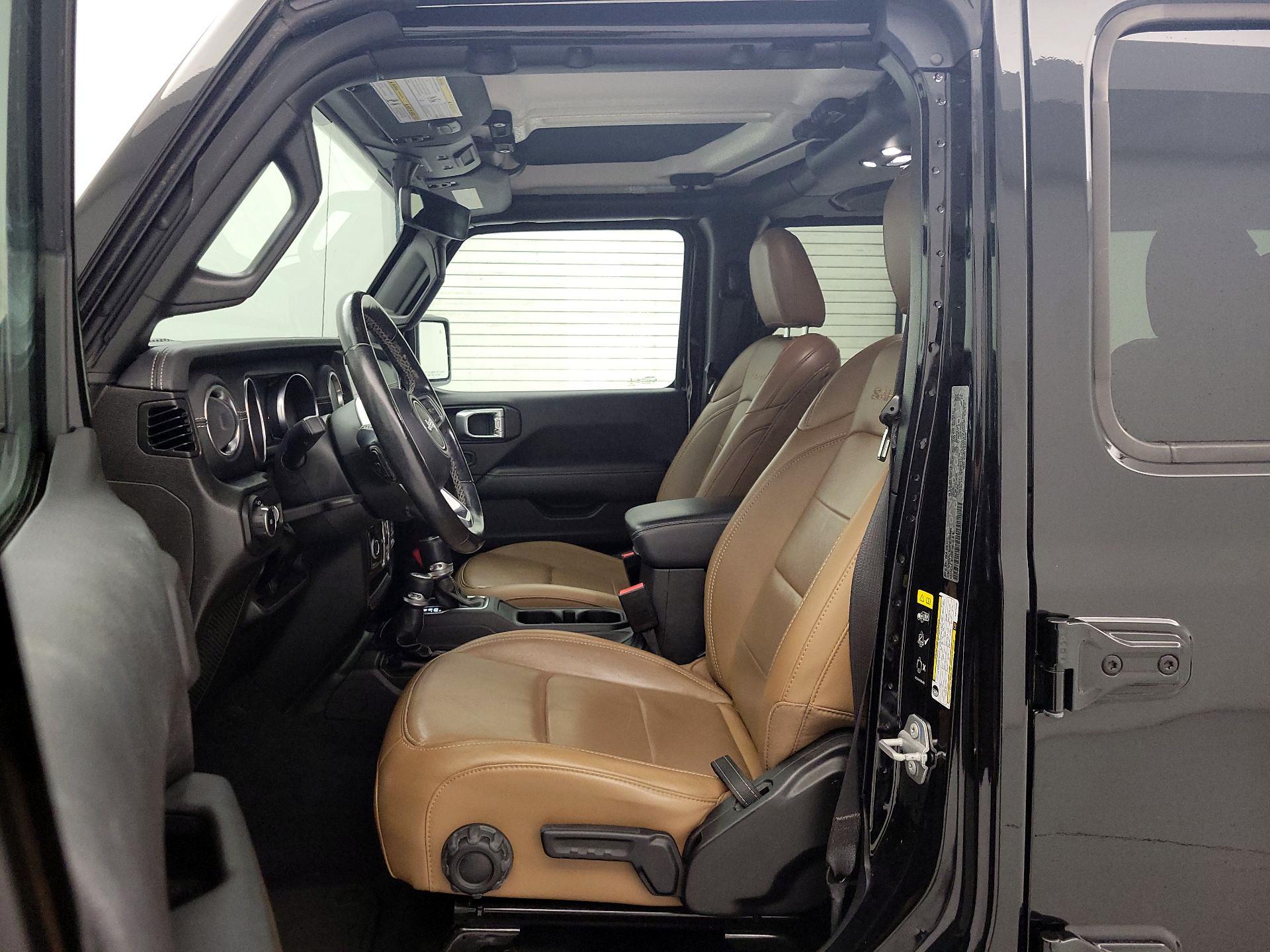 Thumbnail: 2022 Jeep Wrangler - 11