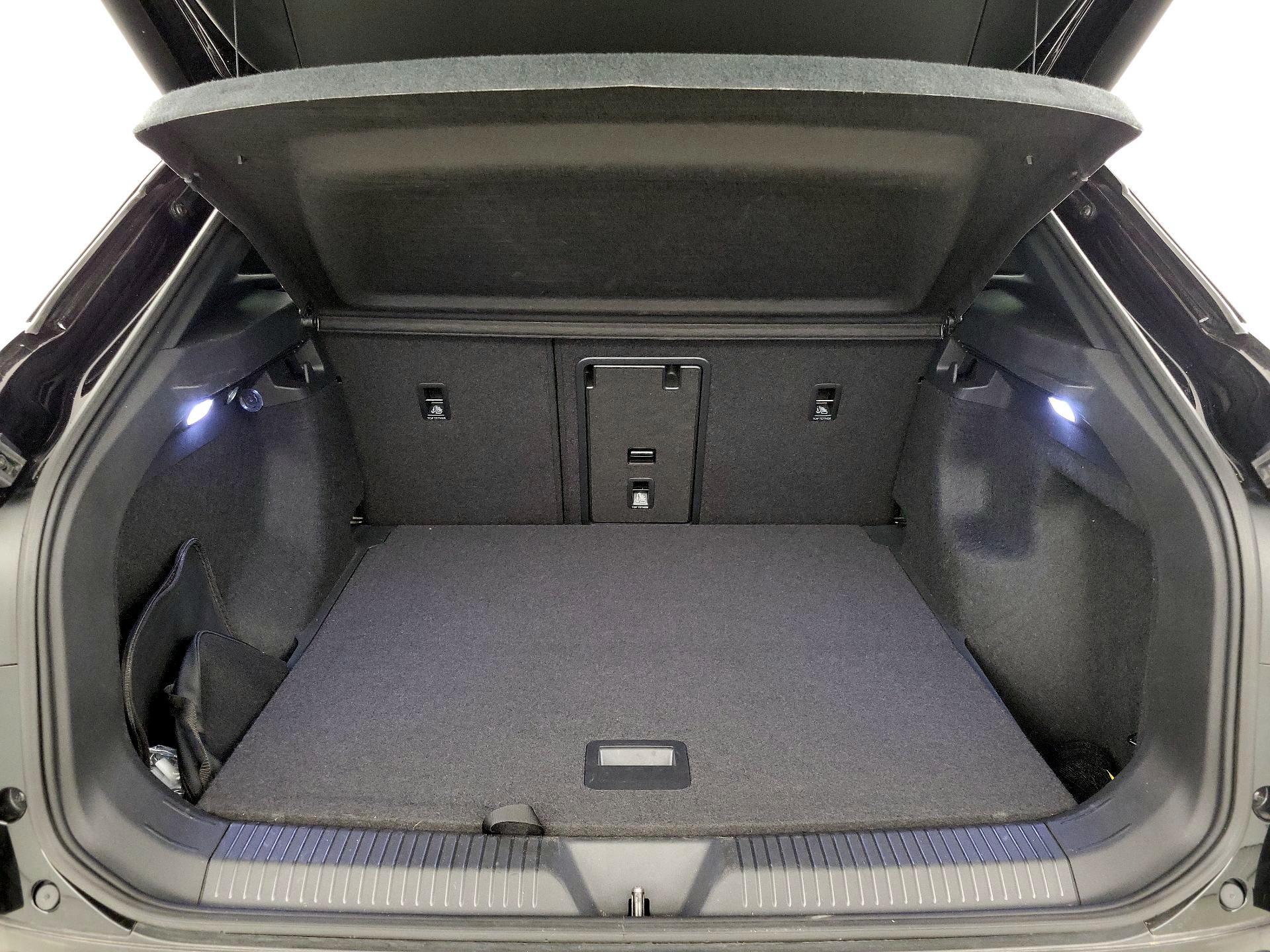 Thumbnail: 2023 Volkswagen ID.4 - 20