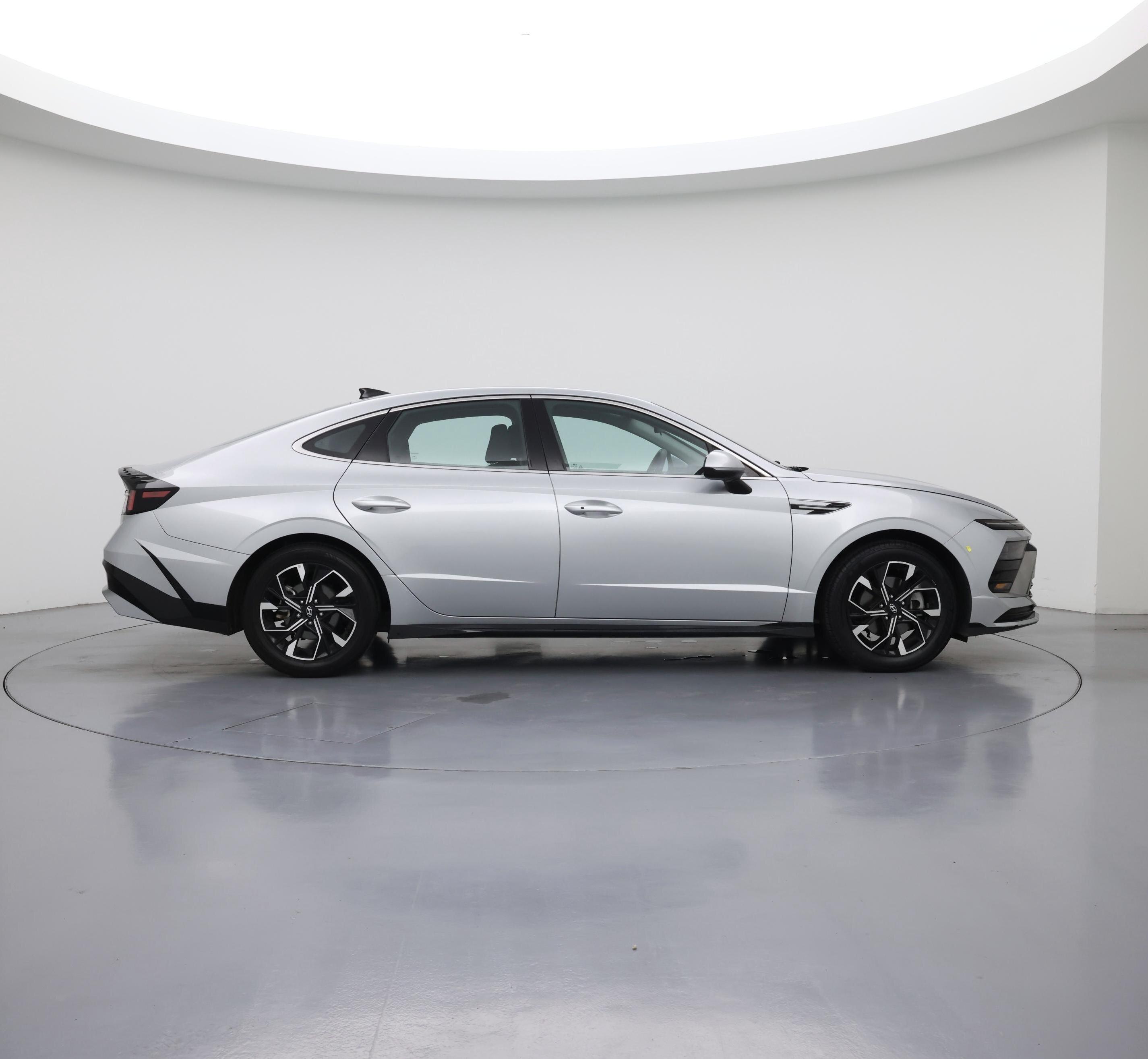 Thumbnail: 2024 Hyundai Sonata - 7