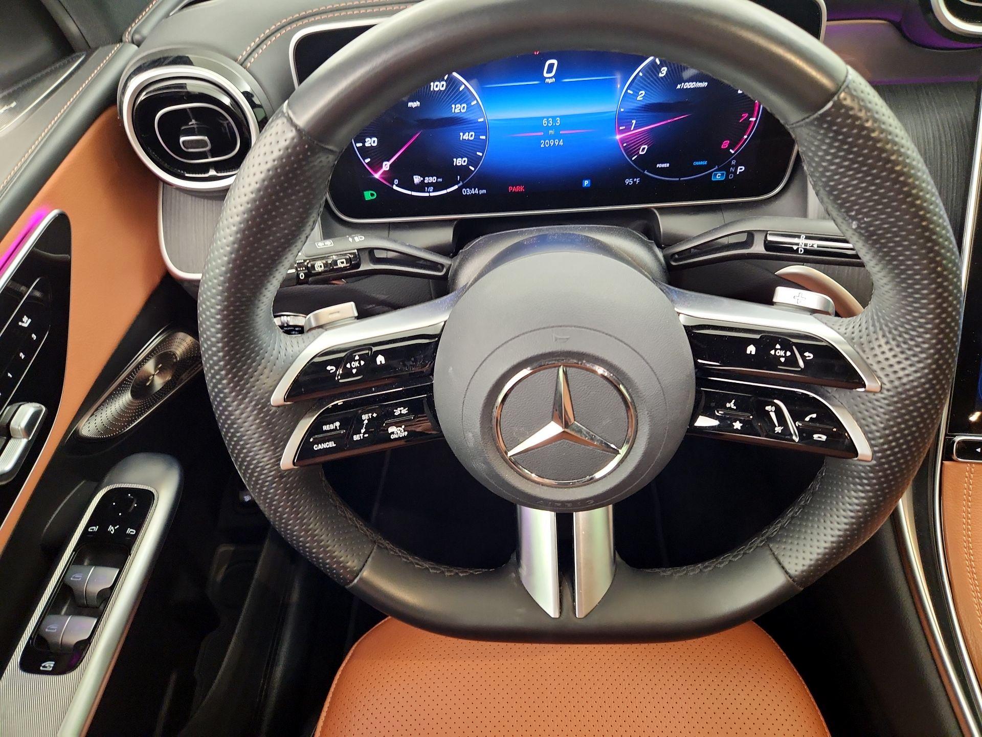 Thumbnail: 2024 Mercedes-Benz GLC - 10