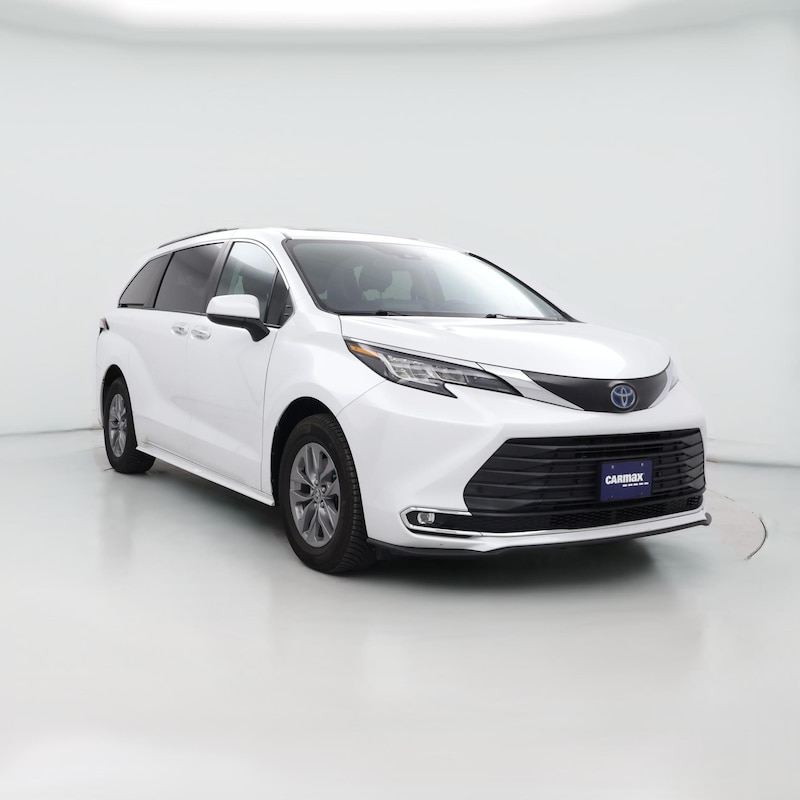 2022 Toyota Sienna Hybrid XLE