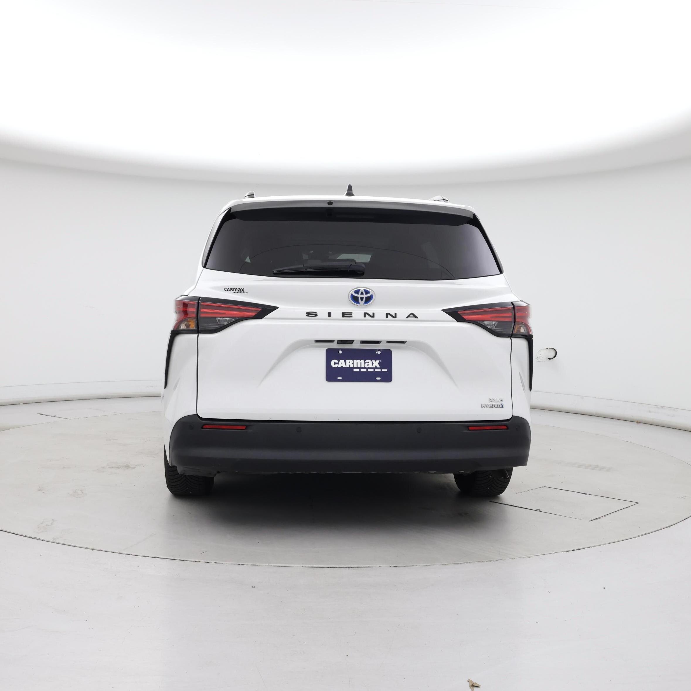 Thumbnail: 2022 Toyota Sienna - 6