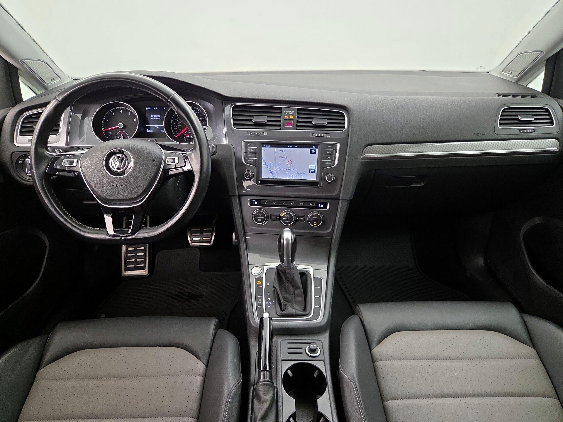 Thumbnail: 2017 Volkswagen Golf - 9