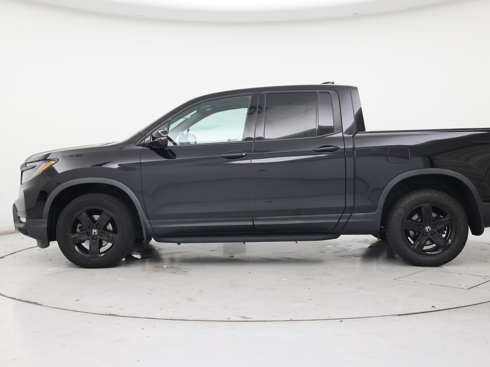 2023 Honda Ridgeline Black Edition - Photo 4