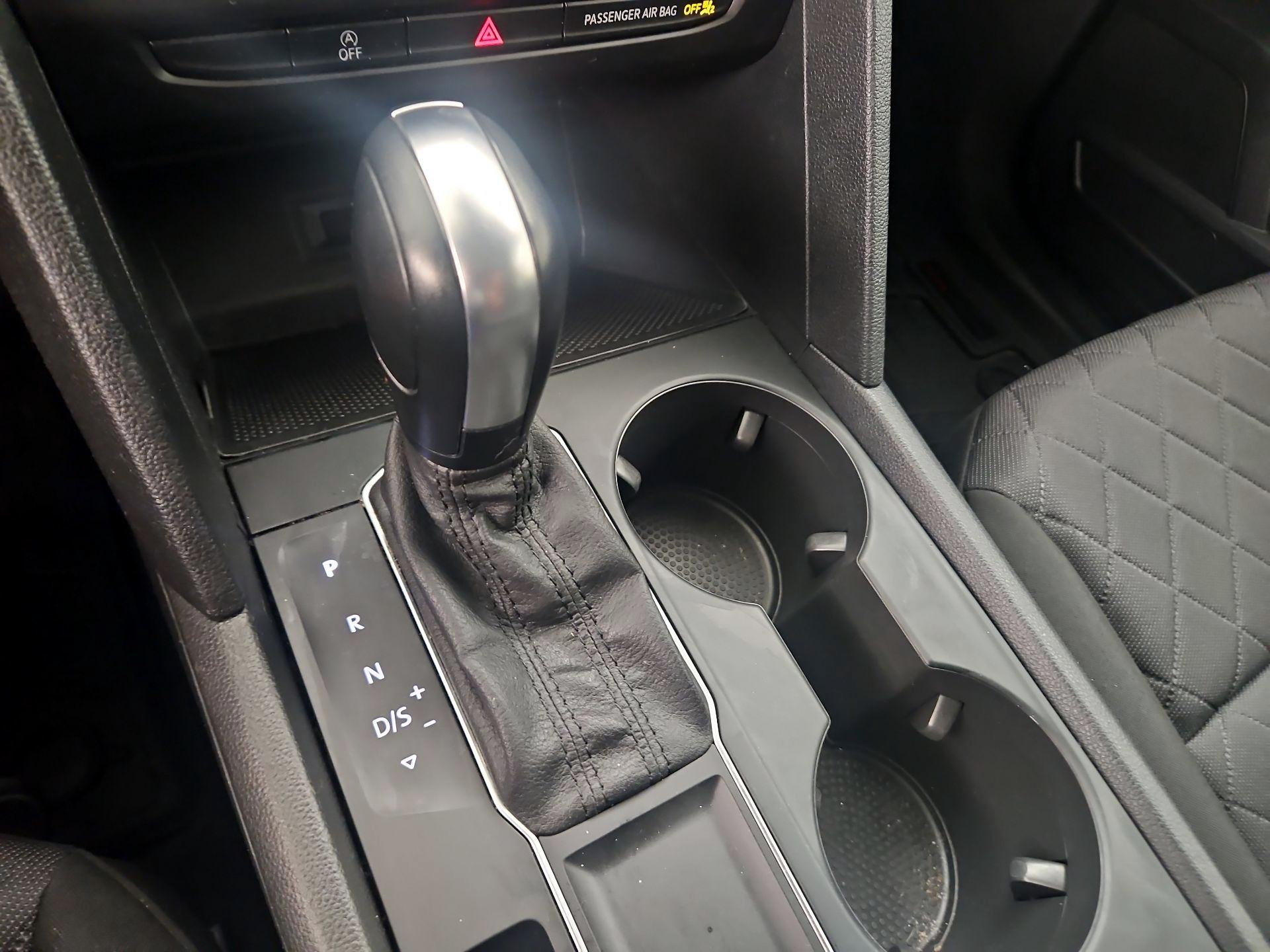Thumbnail: 2019 Volkswagen Atlas - 17