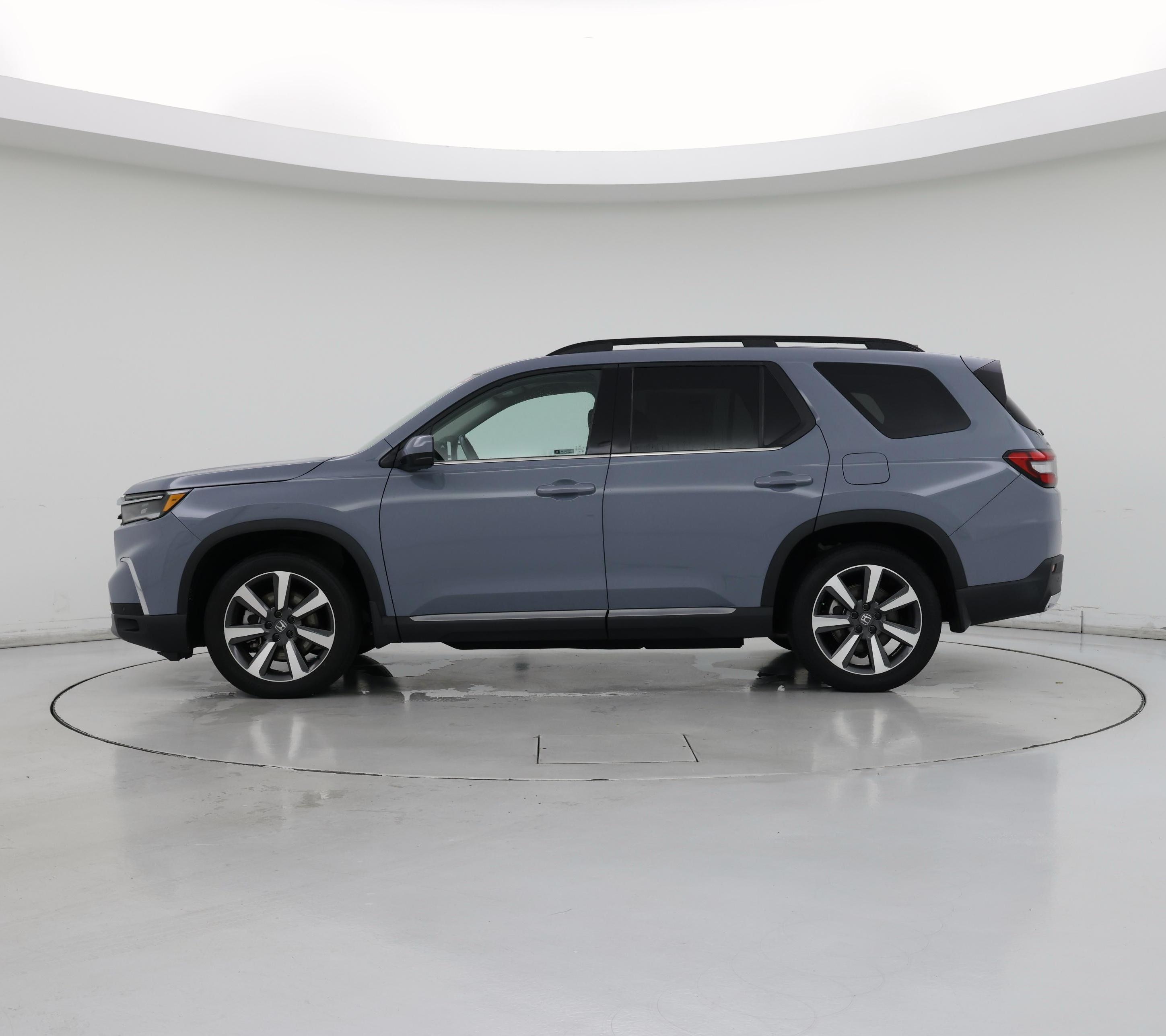 Thumbnail: 2024 Honda Pilot - 3