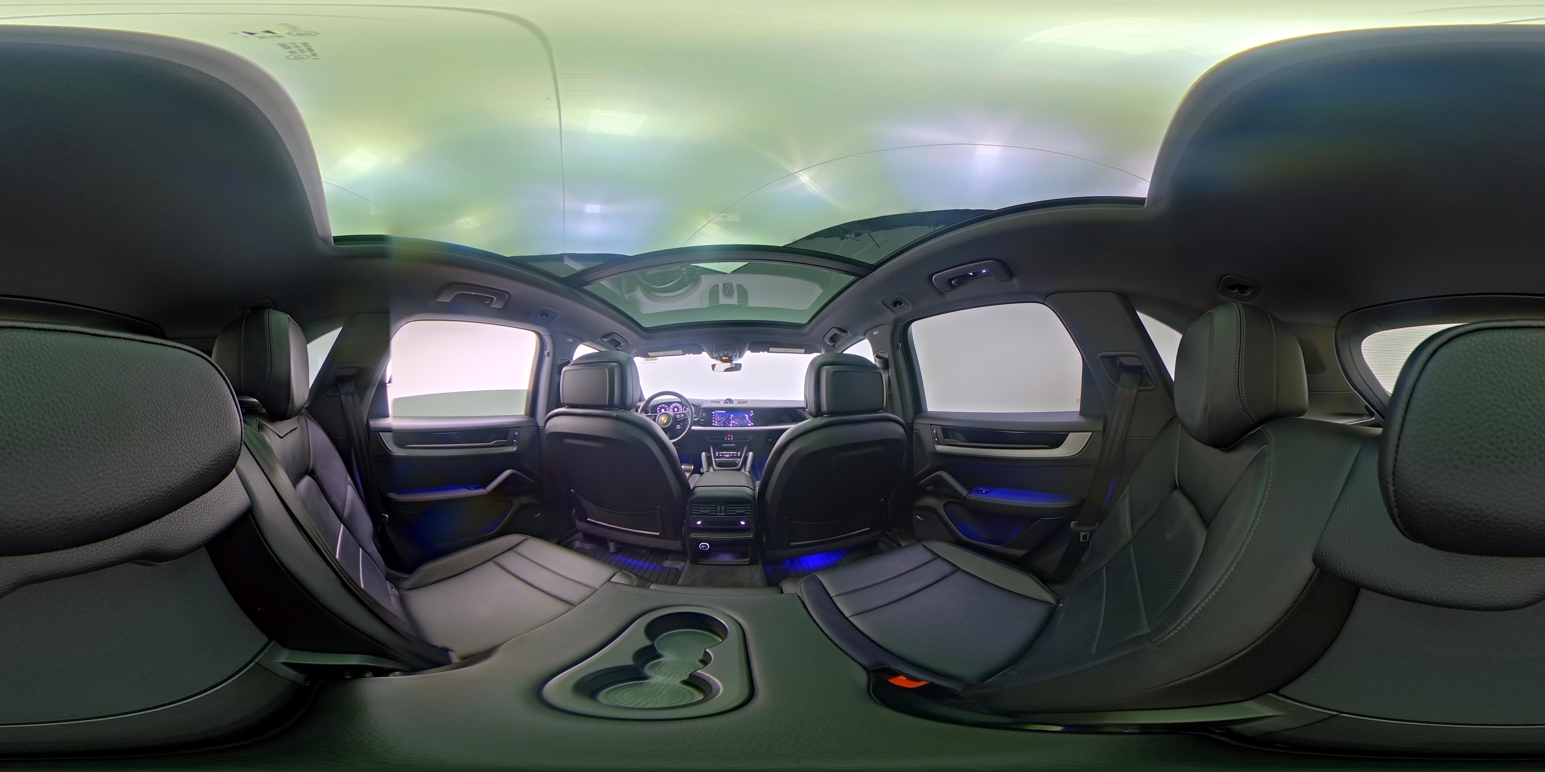 2024 Porsche Cayenne S - Photo 27