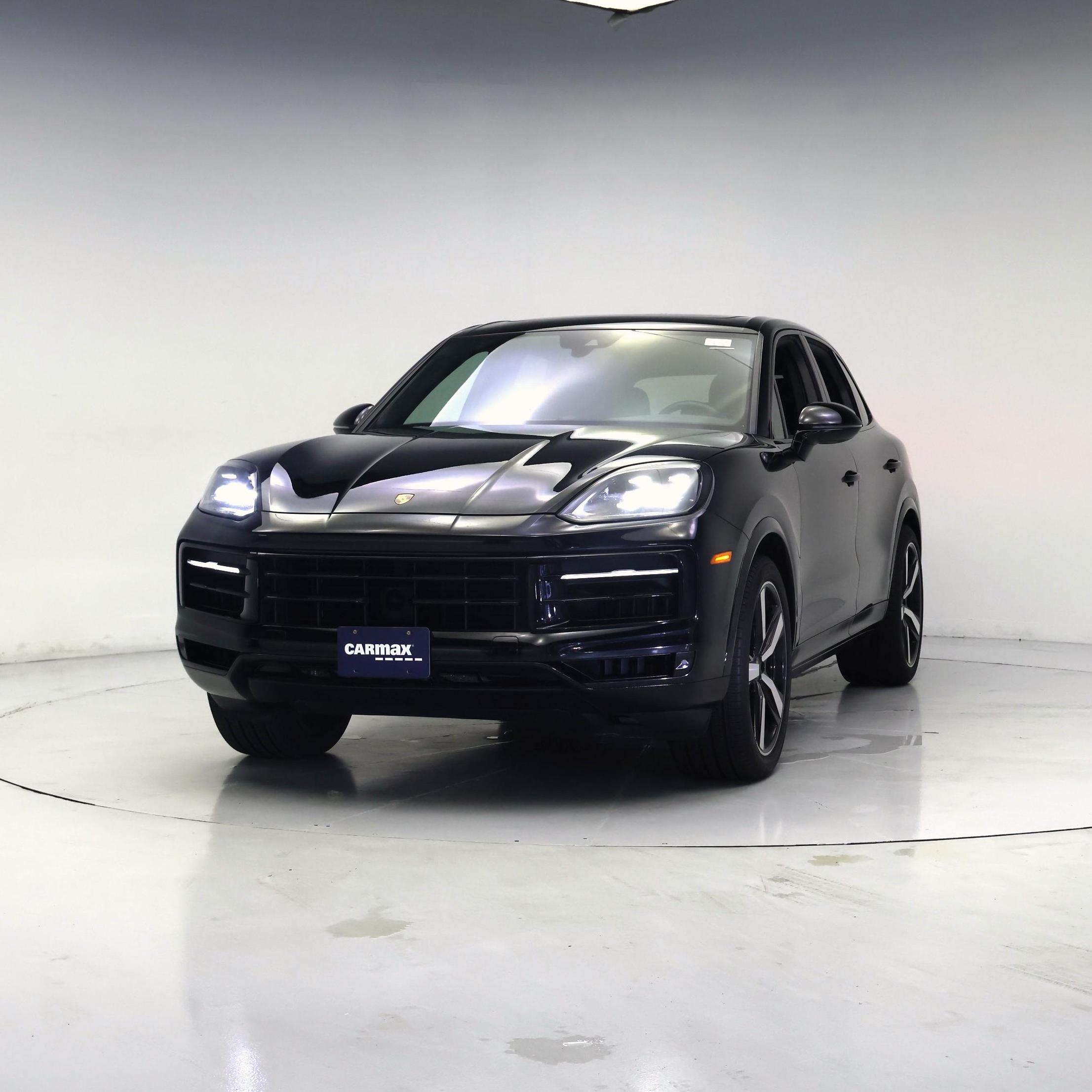 Thumbnail: 2024 Porsche Cayenne - 4