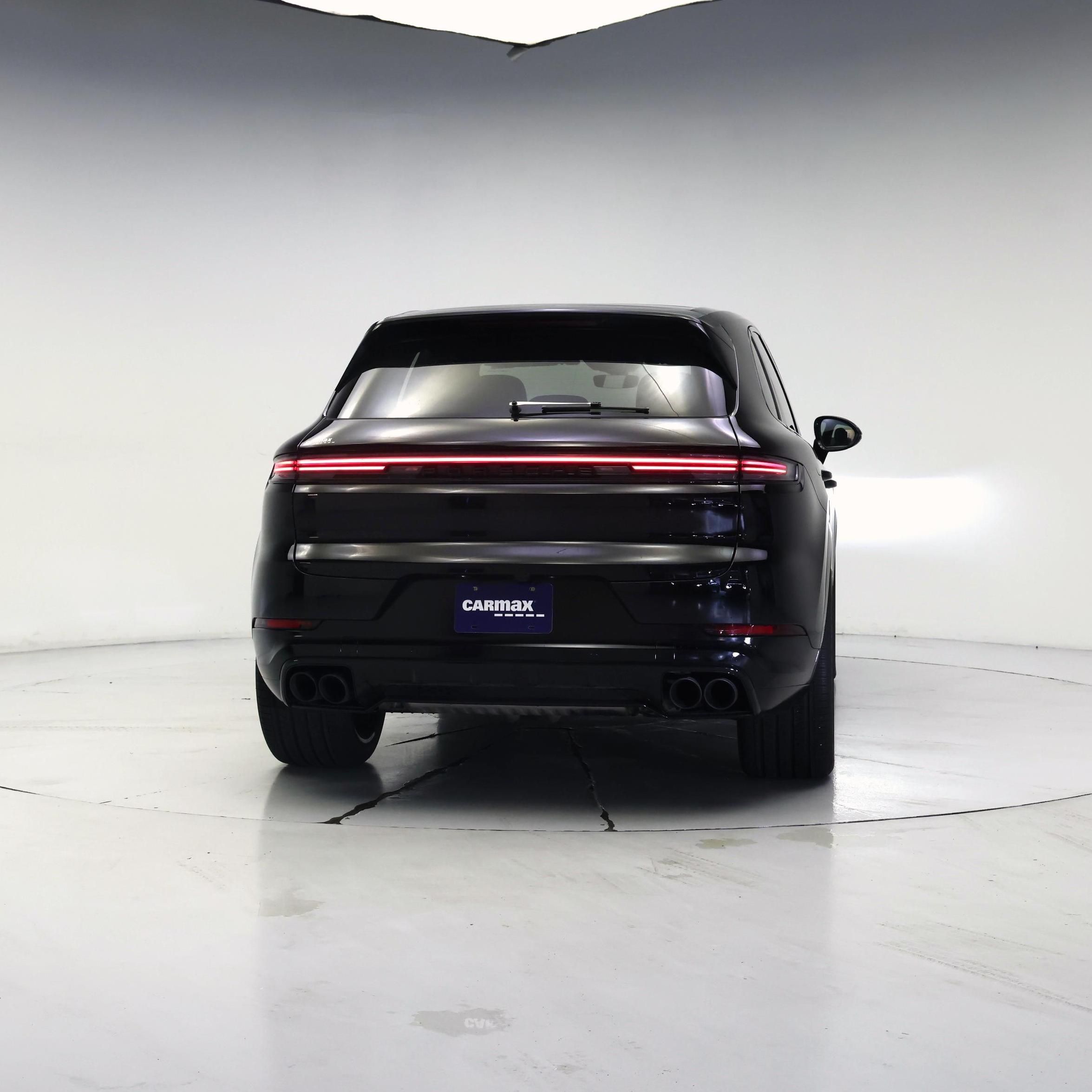 Thumbnail: 2024 Porsche Cayenne - 8